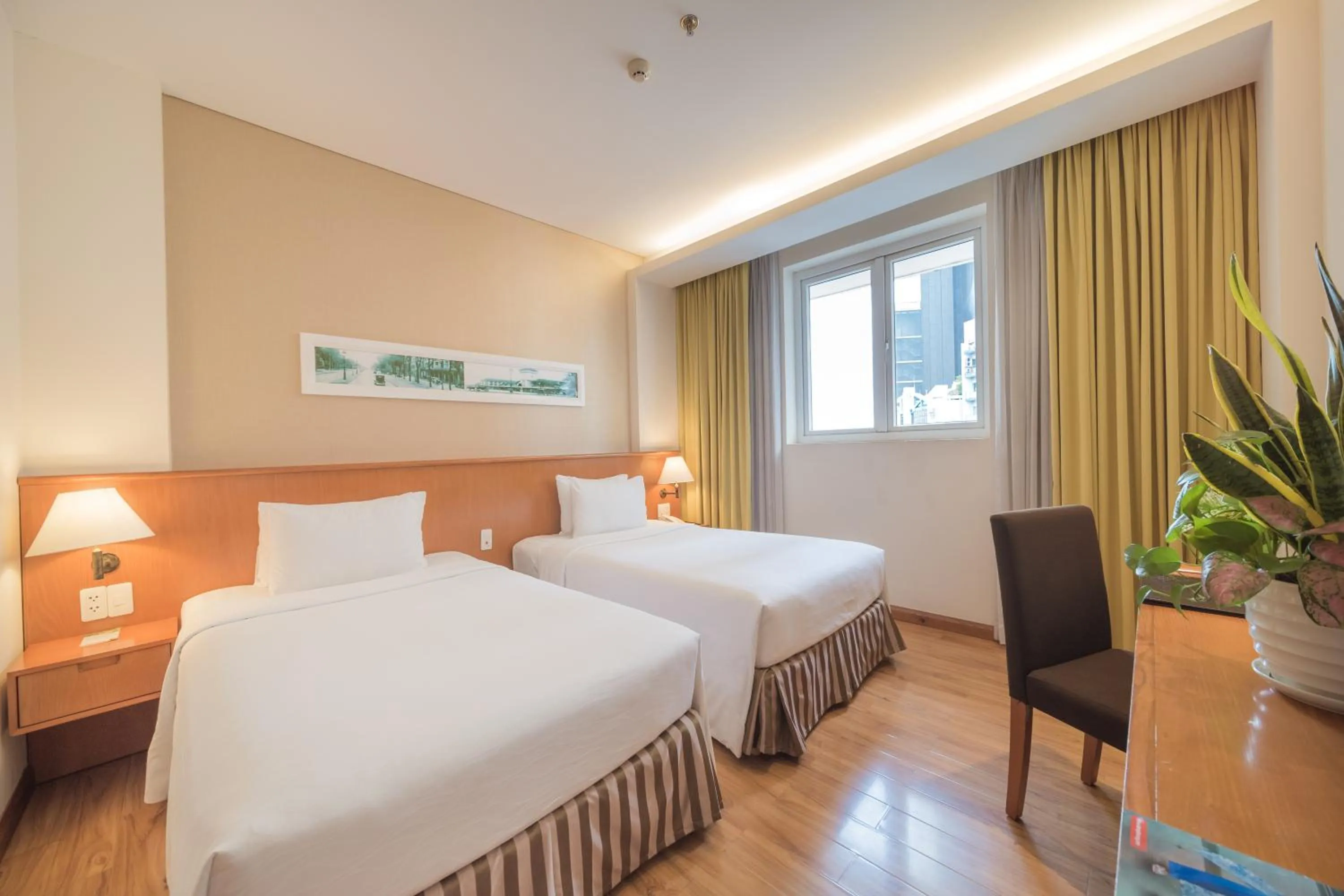 Living room, Bed in Saigon Hotel