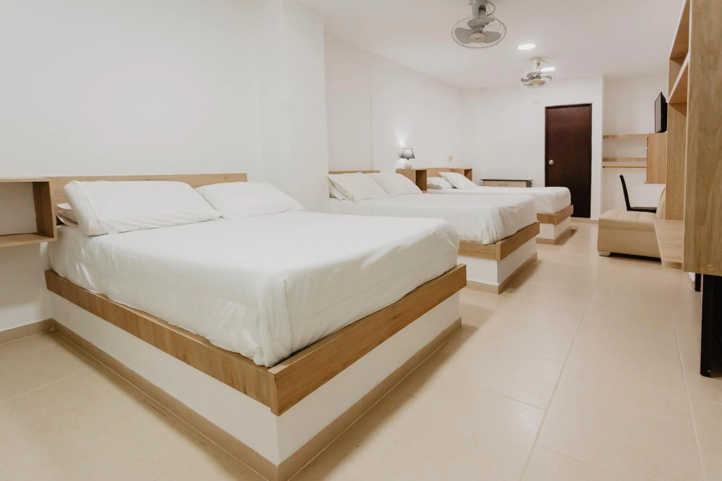 Bed in Hotel Plataneras Plaza