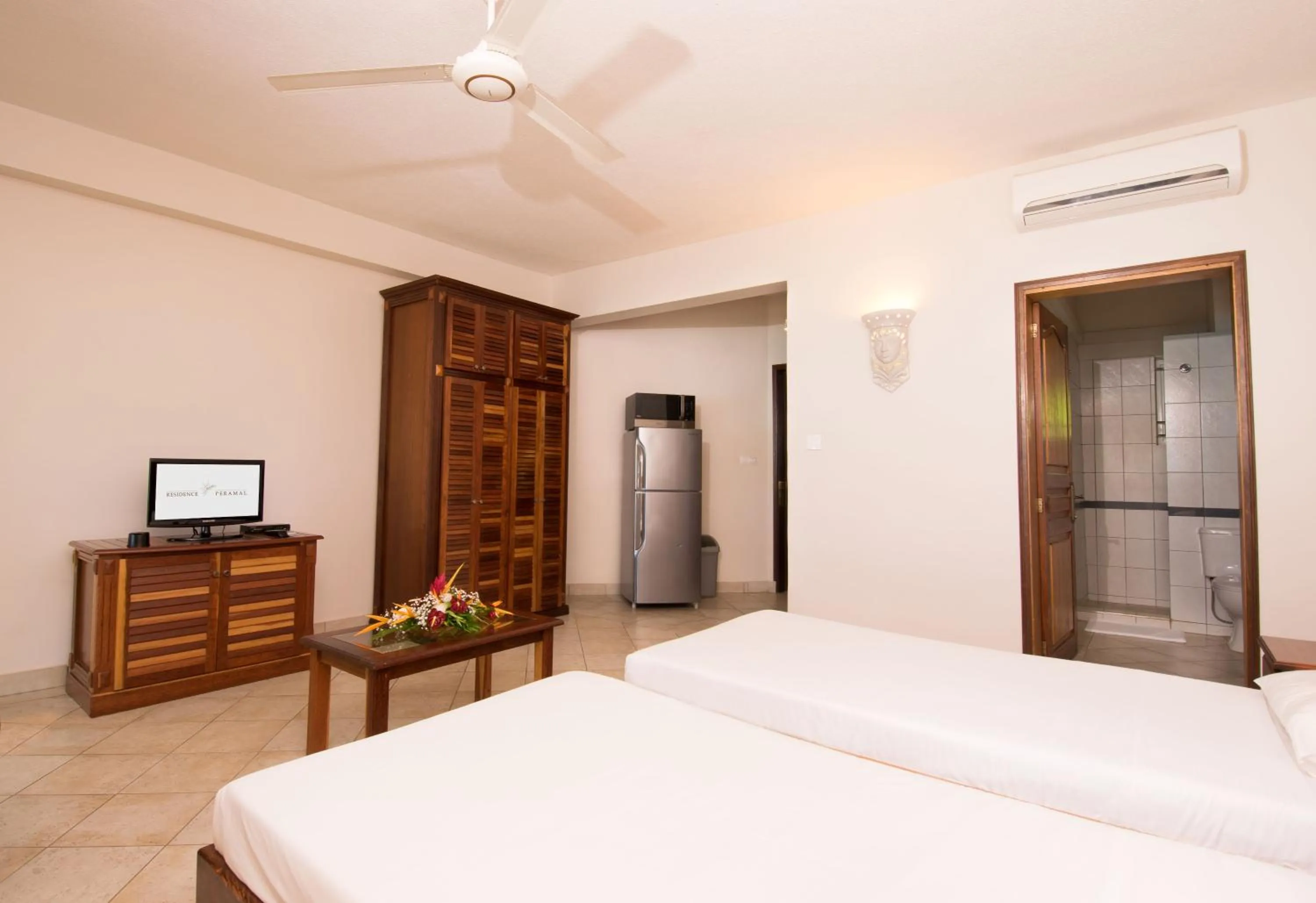 BBQ facilities, Bed in Residence Peramal