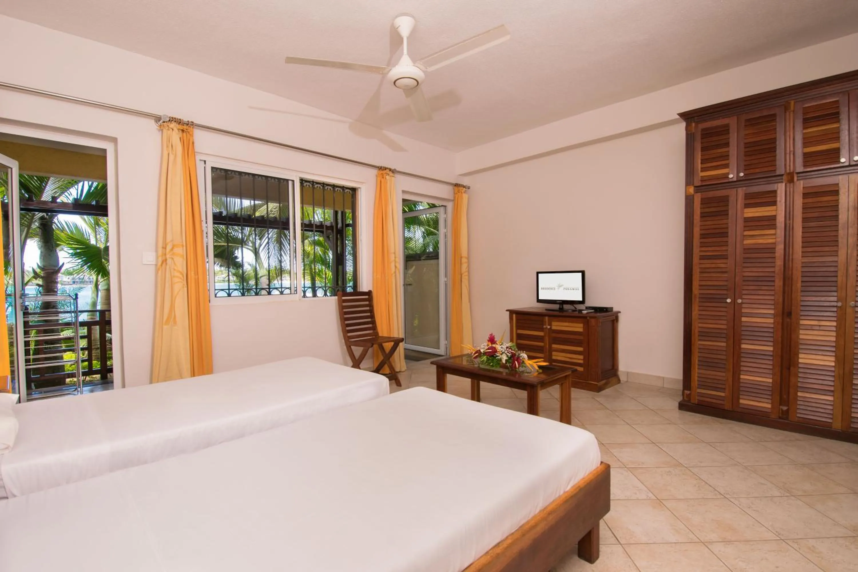 BBQ facilities, Bed in Residence Peramal