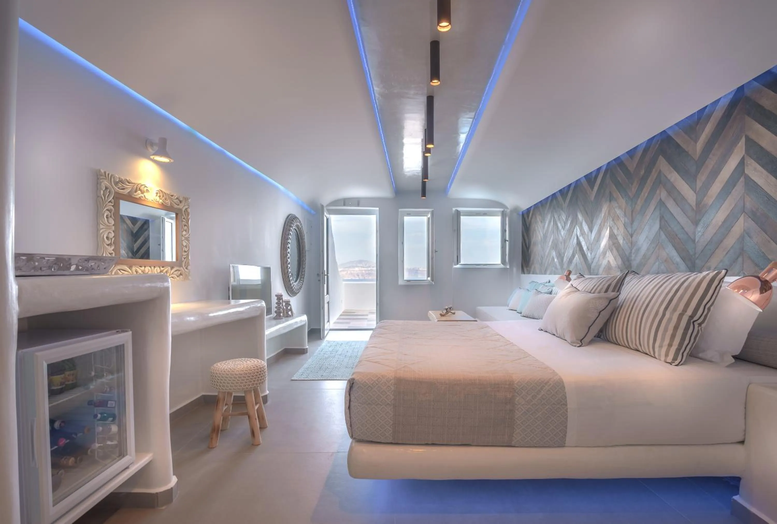 Bedroom, Bed in Secret Legend Suites