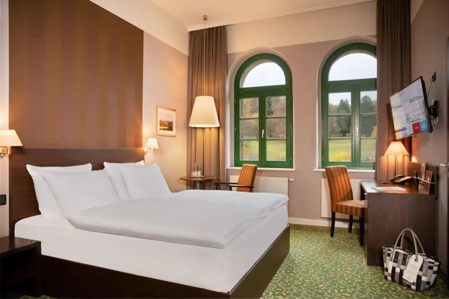 Photo of the whole room, Bed in Schlosshotel Blankenburg