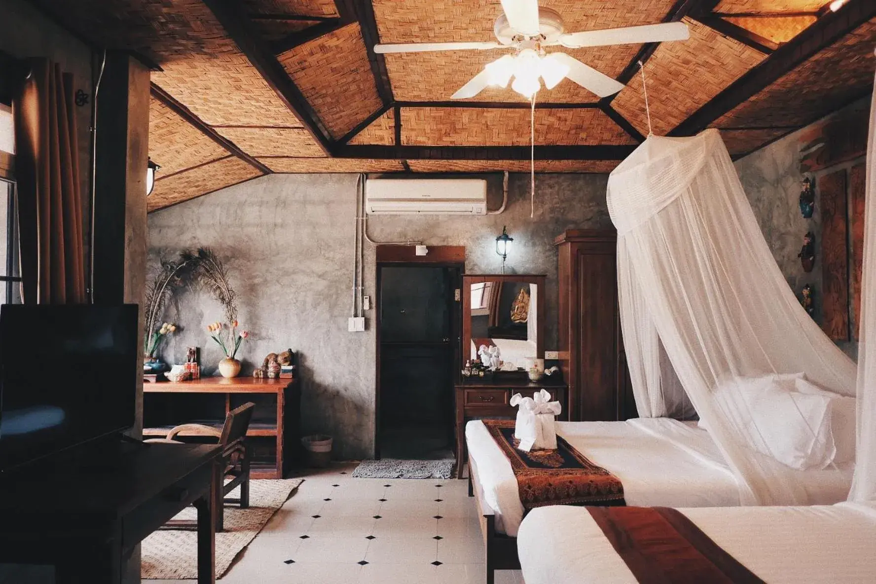 Signature Villa Room in Buri Gallery House Signature Villa Room in Buri Gallery House