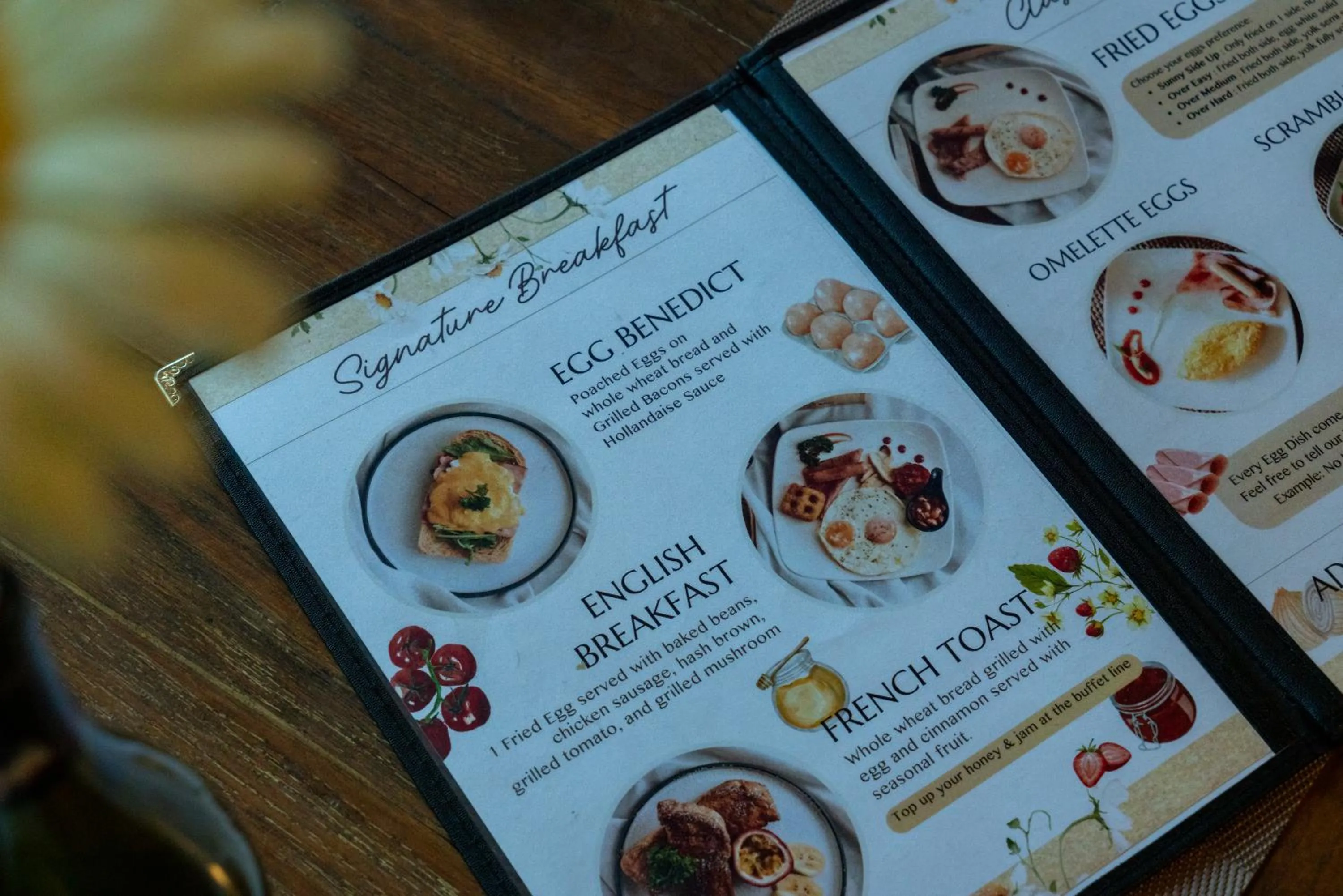 Breakfast in Buri Gallery House