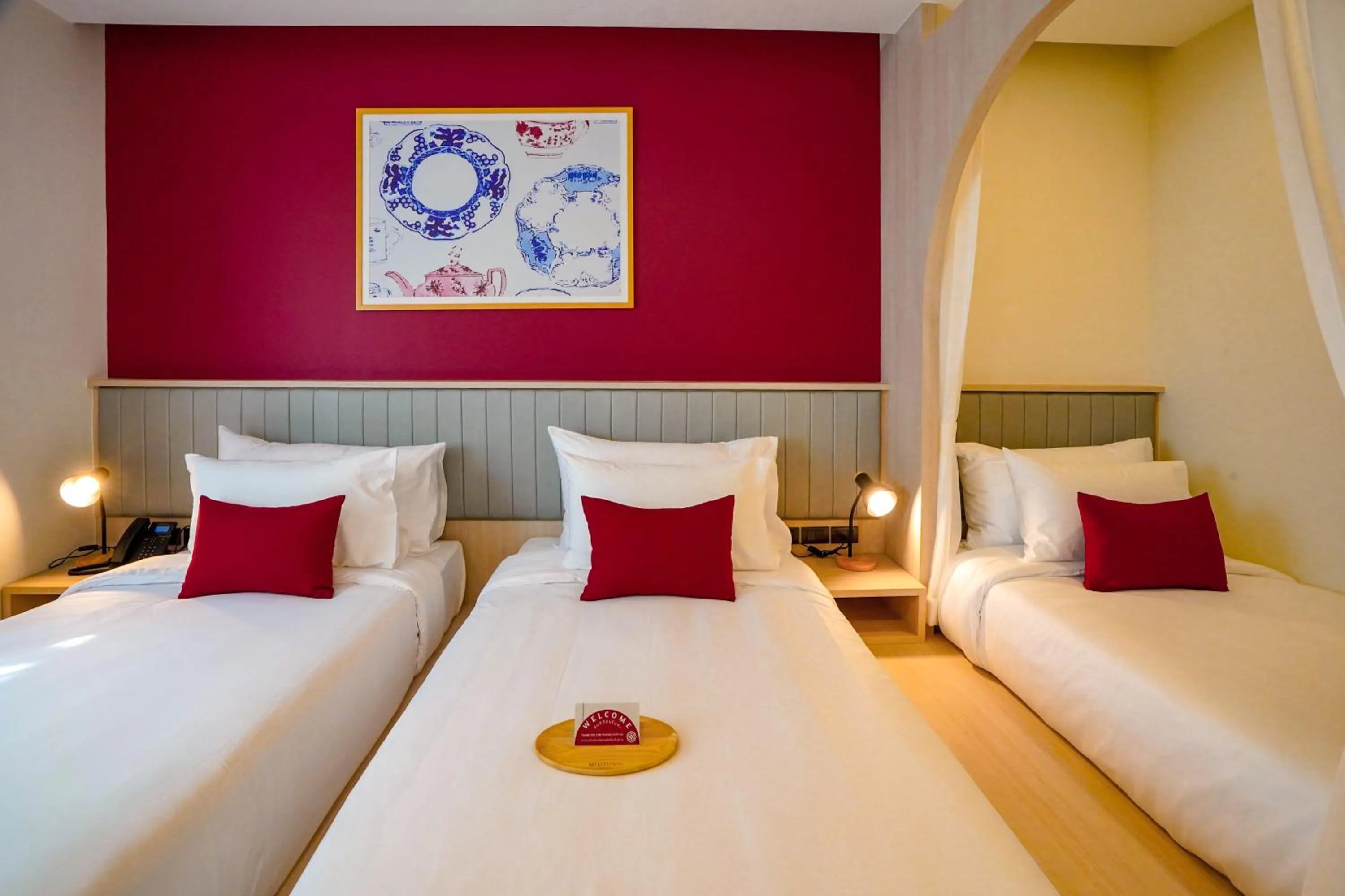 Bed in Hotel Midtown Ratsada