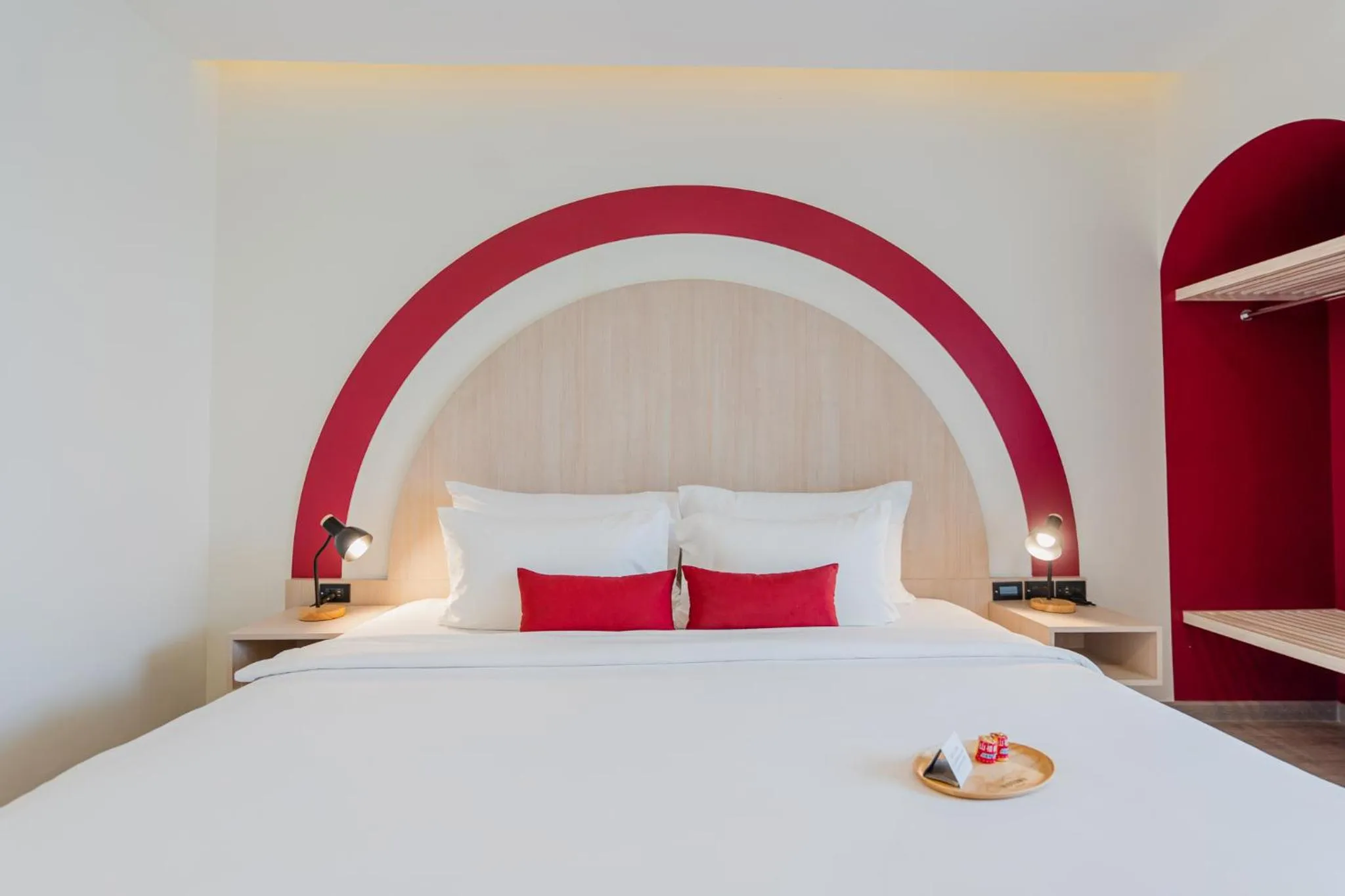 Bed in Hotel Midtown Ratsada