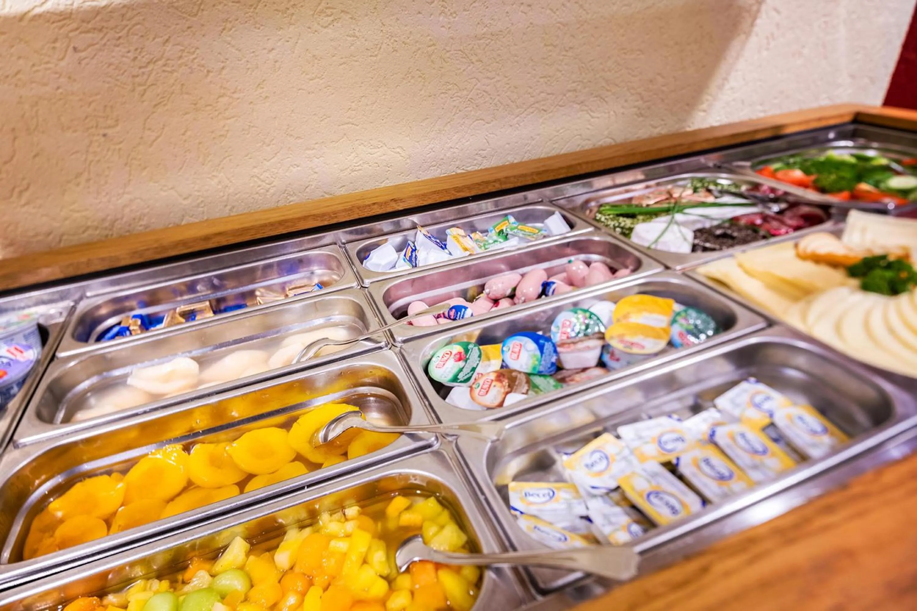 Breakfast in Schroeders Stadtwaldhotel