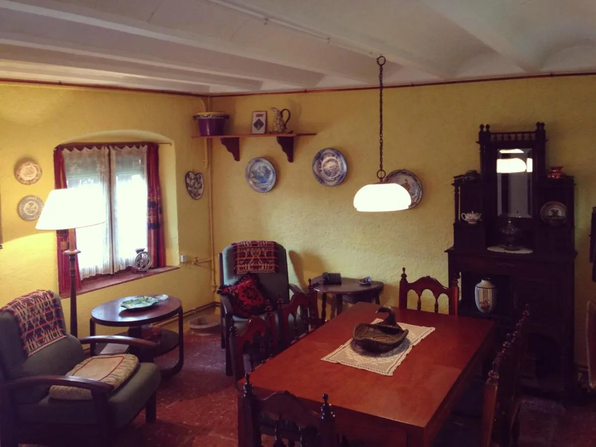 Dining area in Cal Son