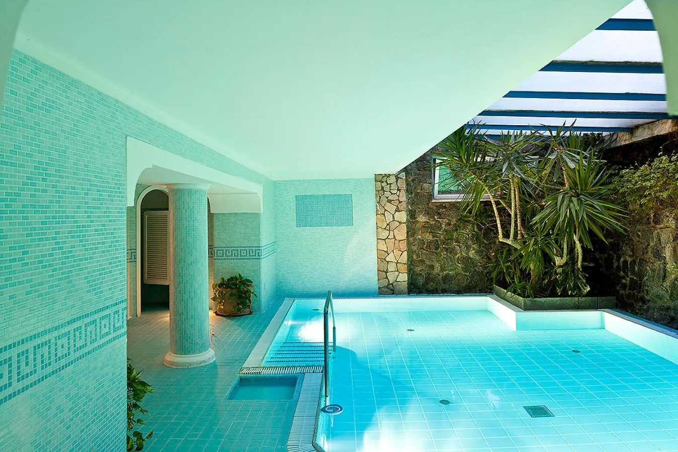 Swimming pool in Grand Hotel Il Moresco