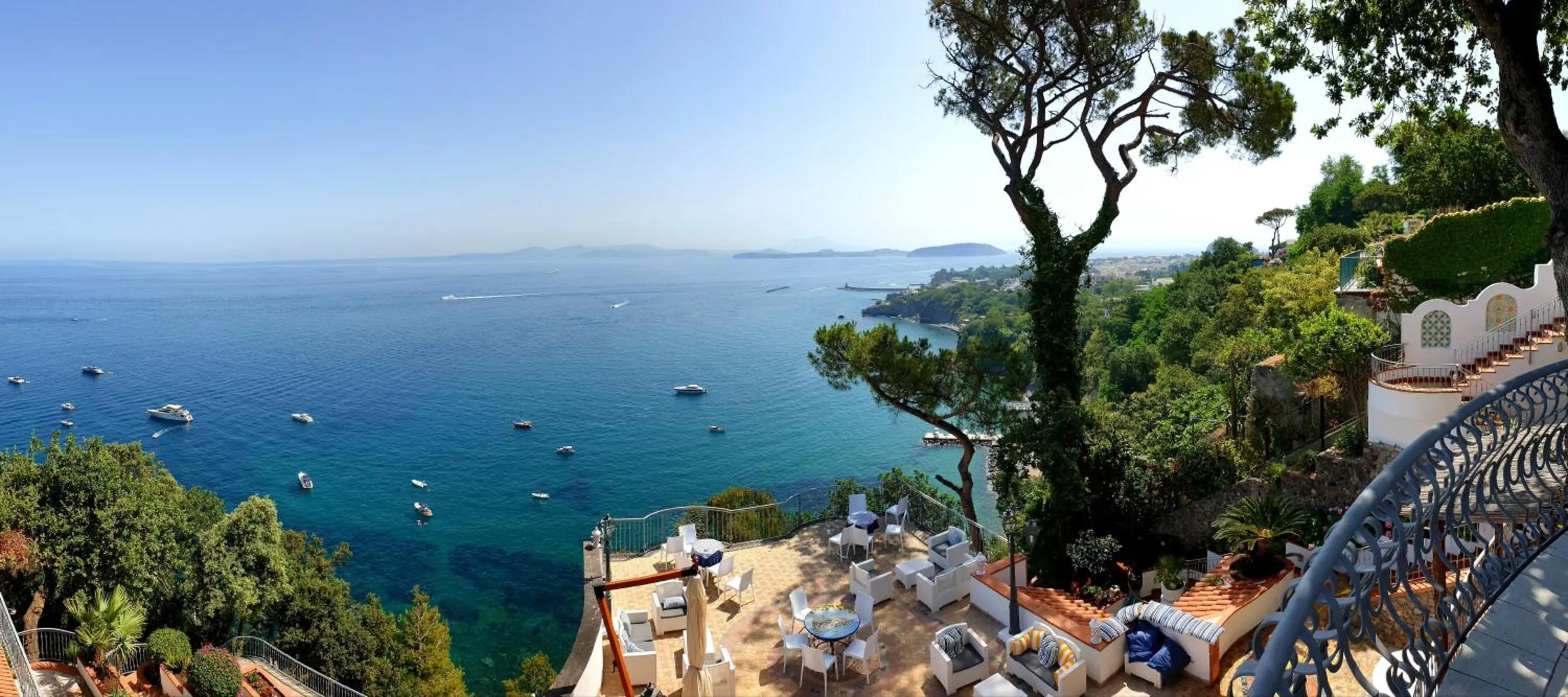 Property building in Hotel Myage