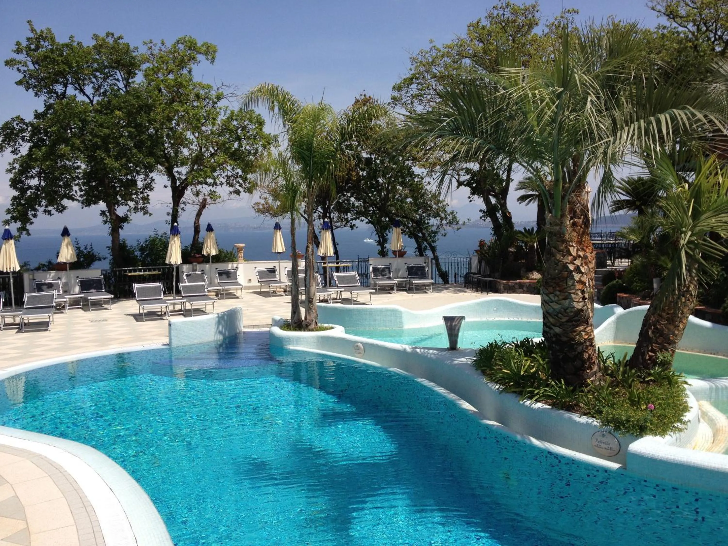 Pool view in Hotel Myage