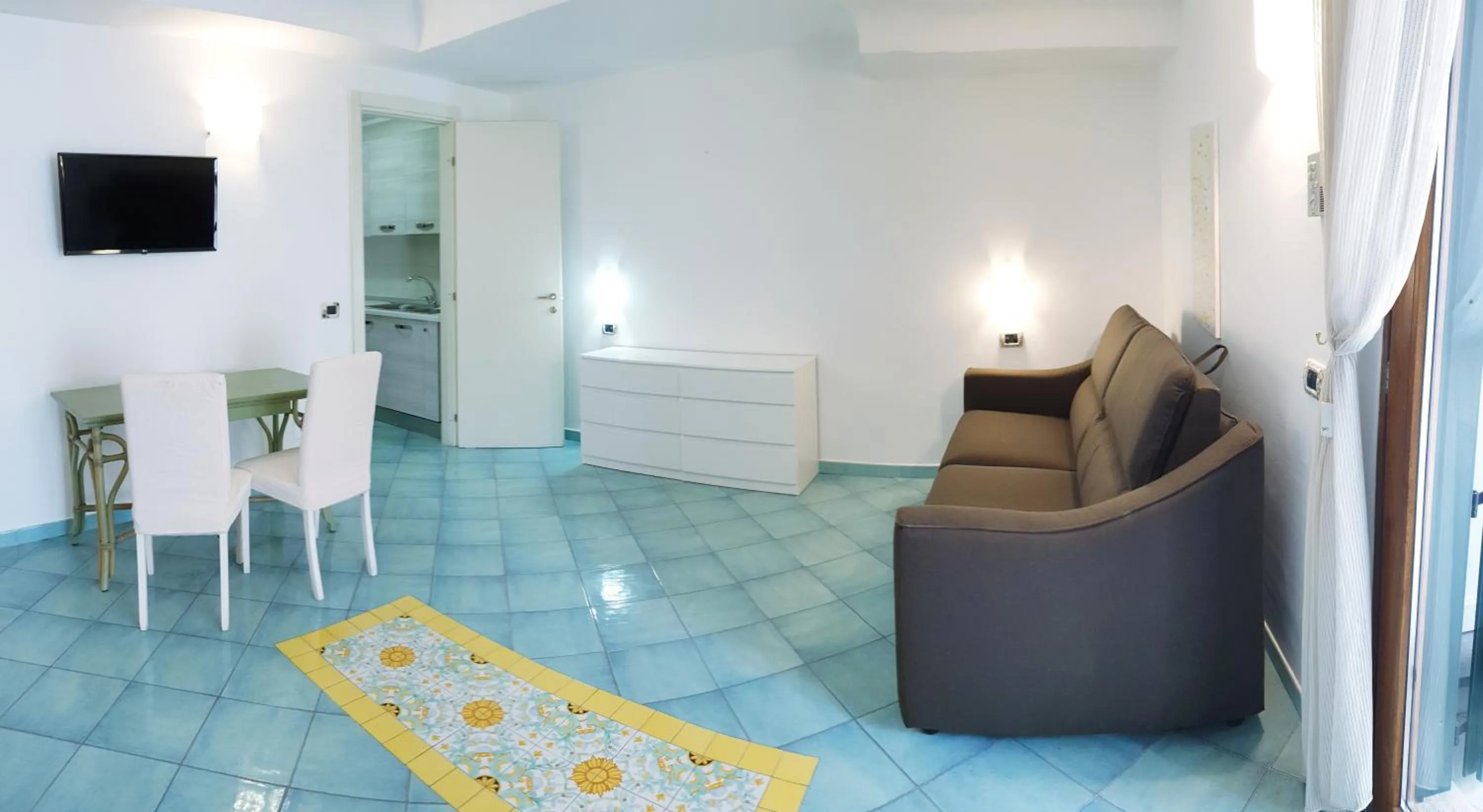 Dining area in Hotel Myage