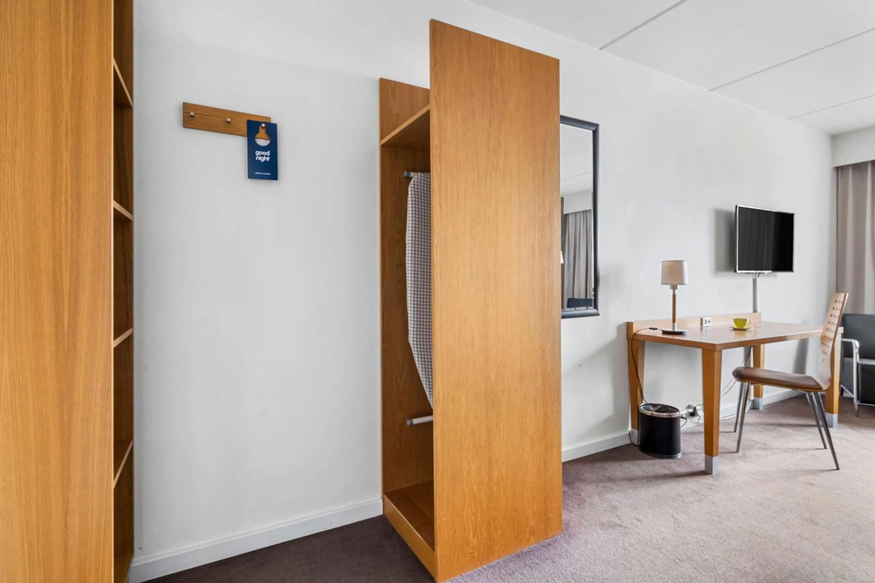 TV and multimedia in Best Western Plus Park Globetrotter Copenhagen Airport