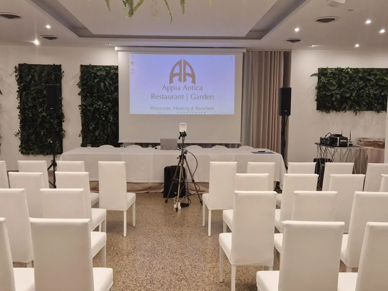 Meeting/conference room in Appia Antica Hotel