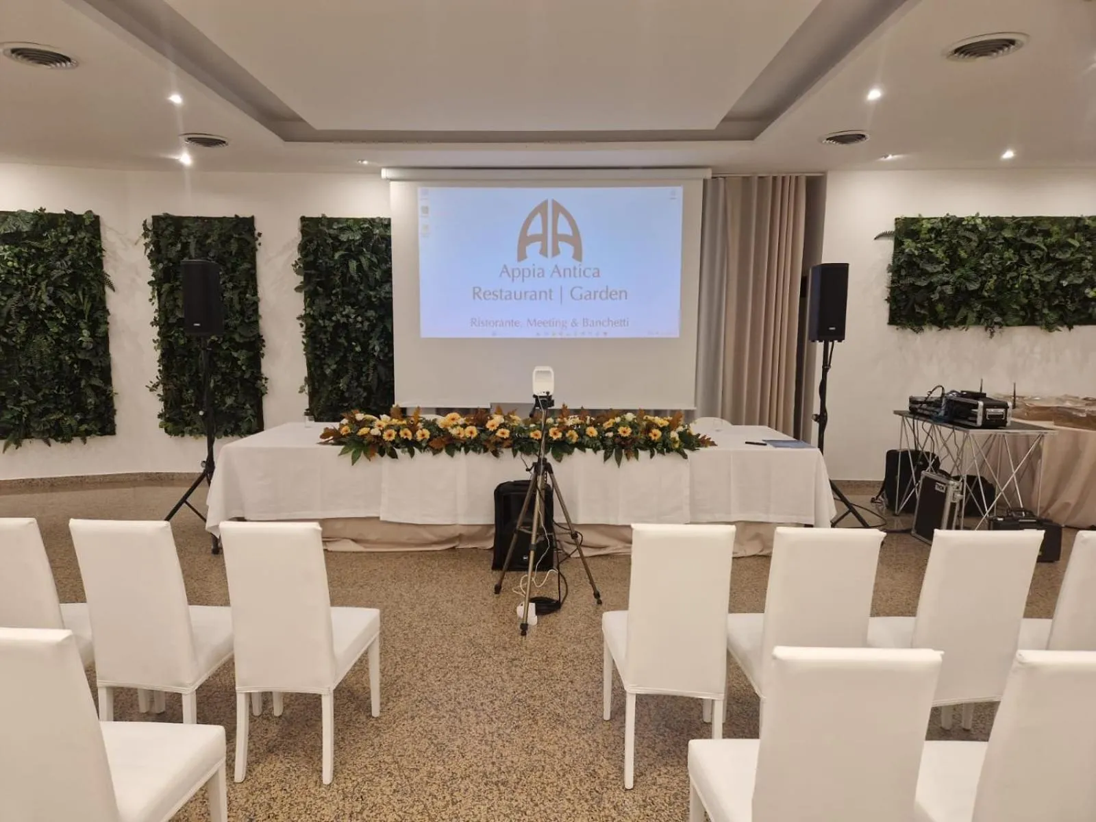 Meeting/conference room in Appia Antica Hotel