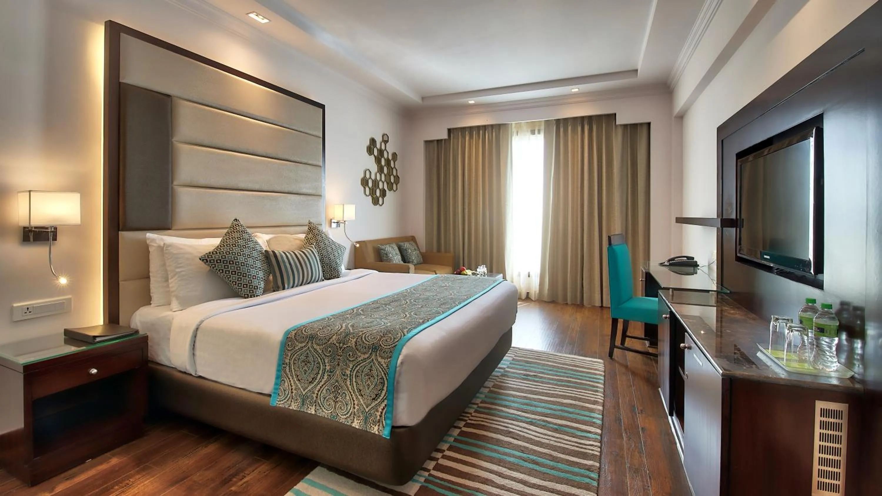 Bed in Radisson Jaipur City Center