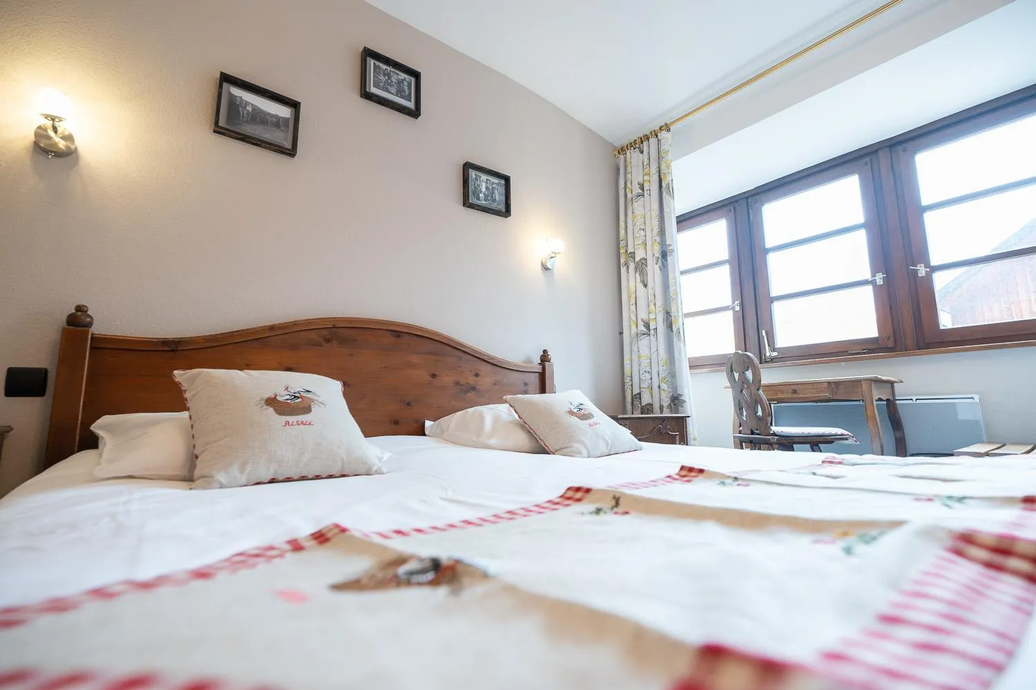 Bed in Hôtel Berceau Du Vigneron