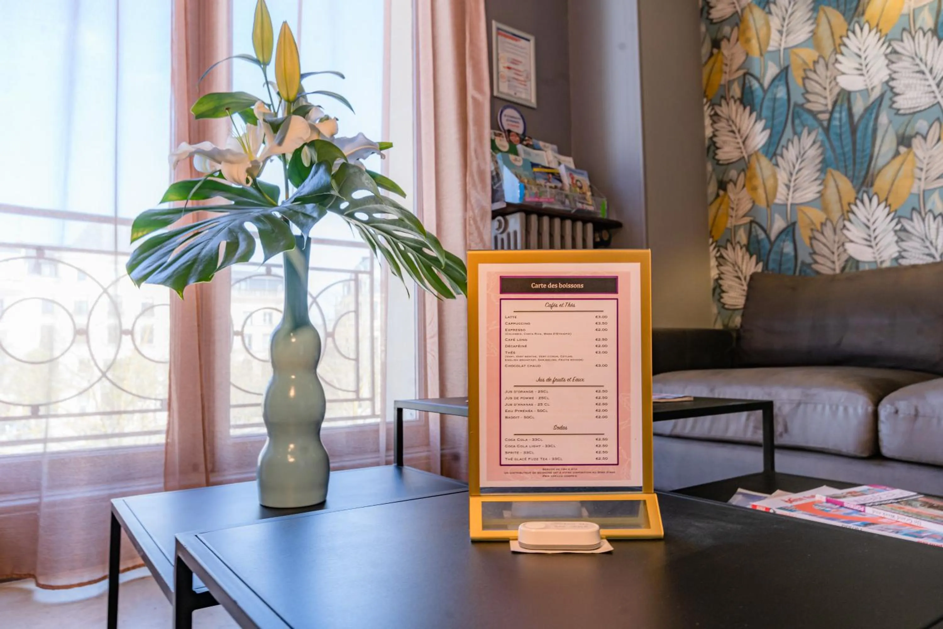 Living room in Hôtel Central