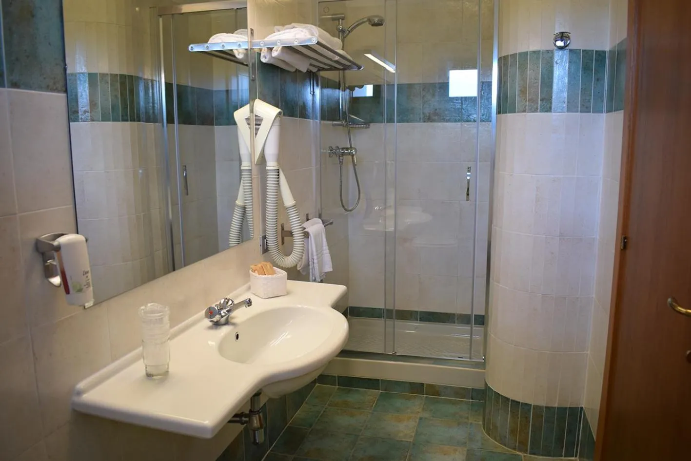 Bathroom in Hotel Baffo Rosso