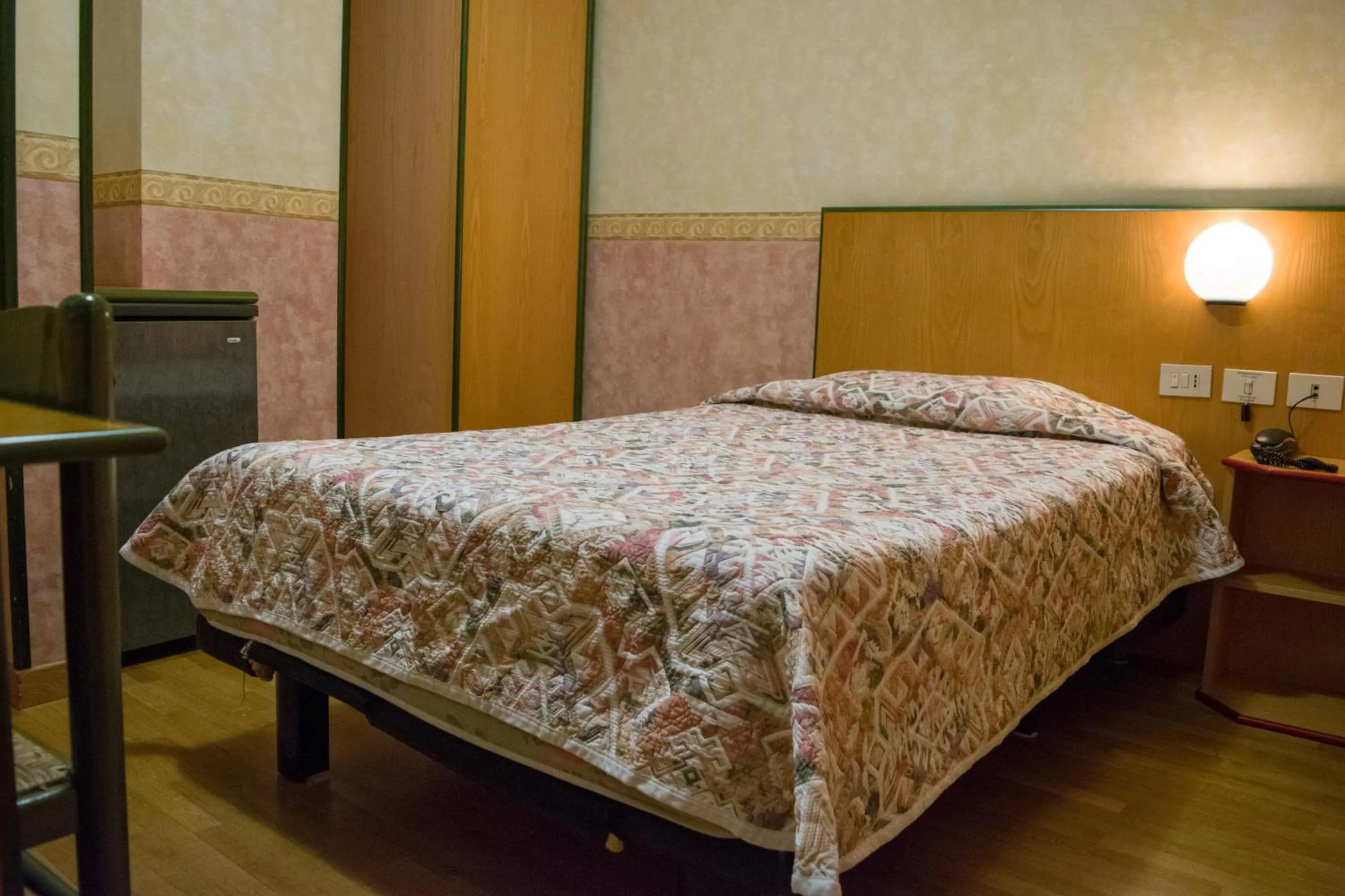 Bed in Hotel Baffo Rosso