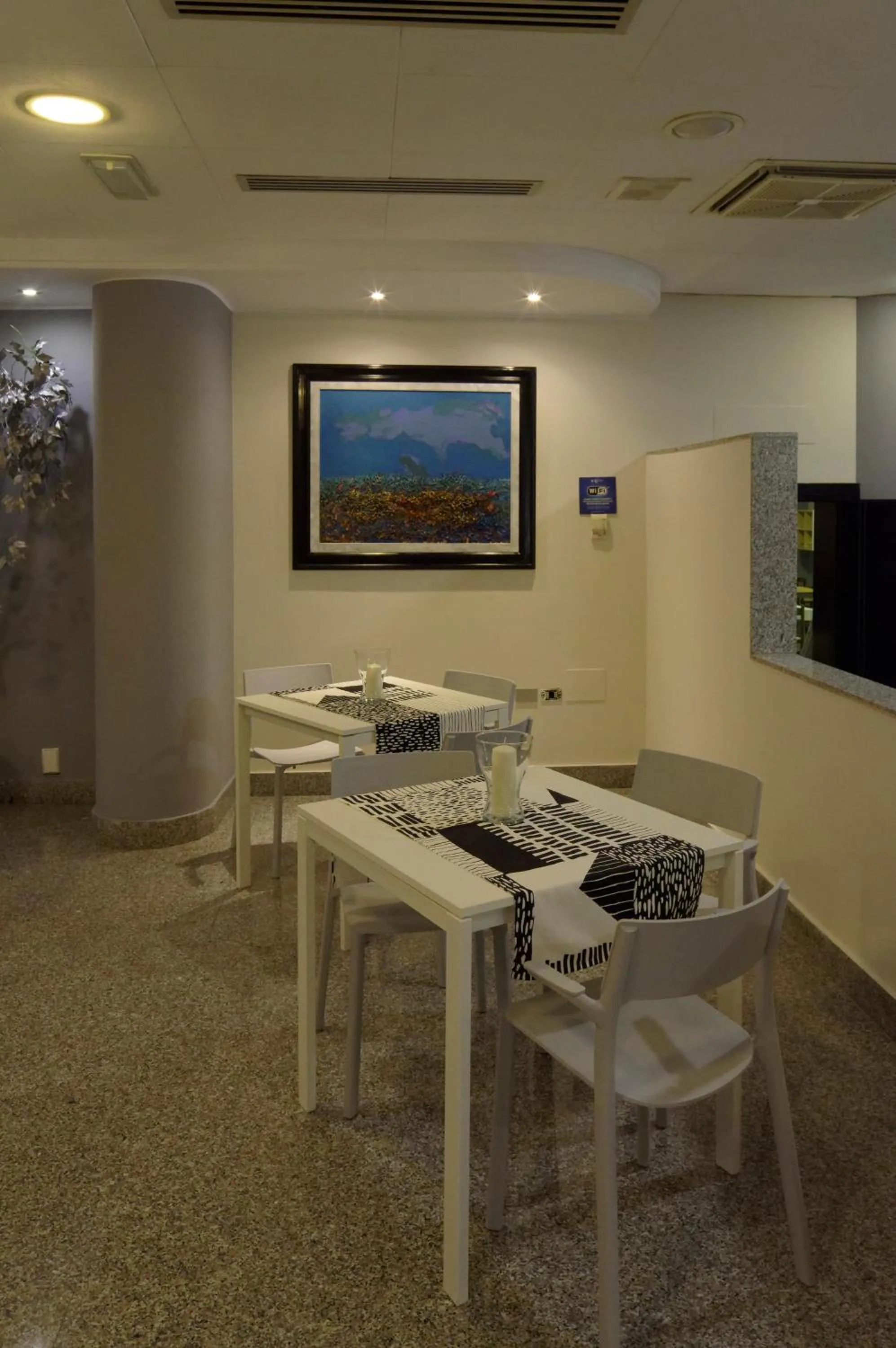 Lounge or bar in Hotel Baffo Rosso