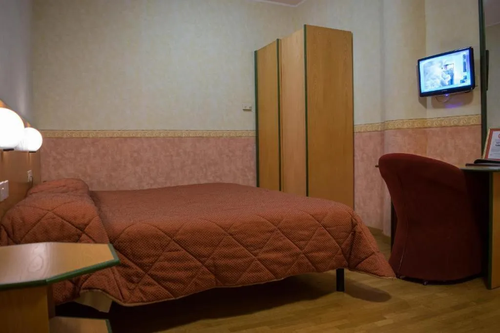 Bed in Hotel Baffo Rosso