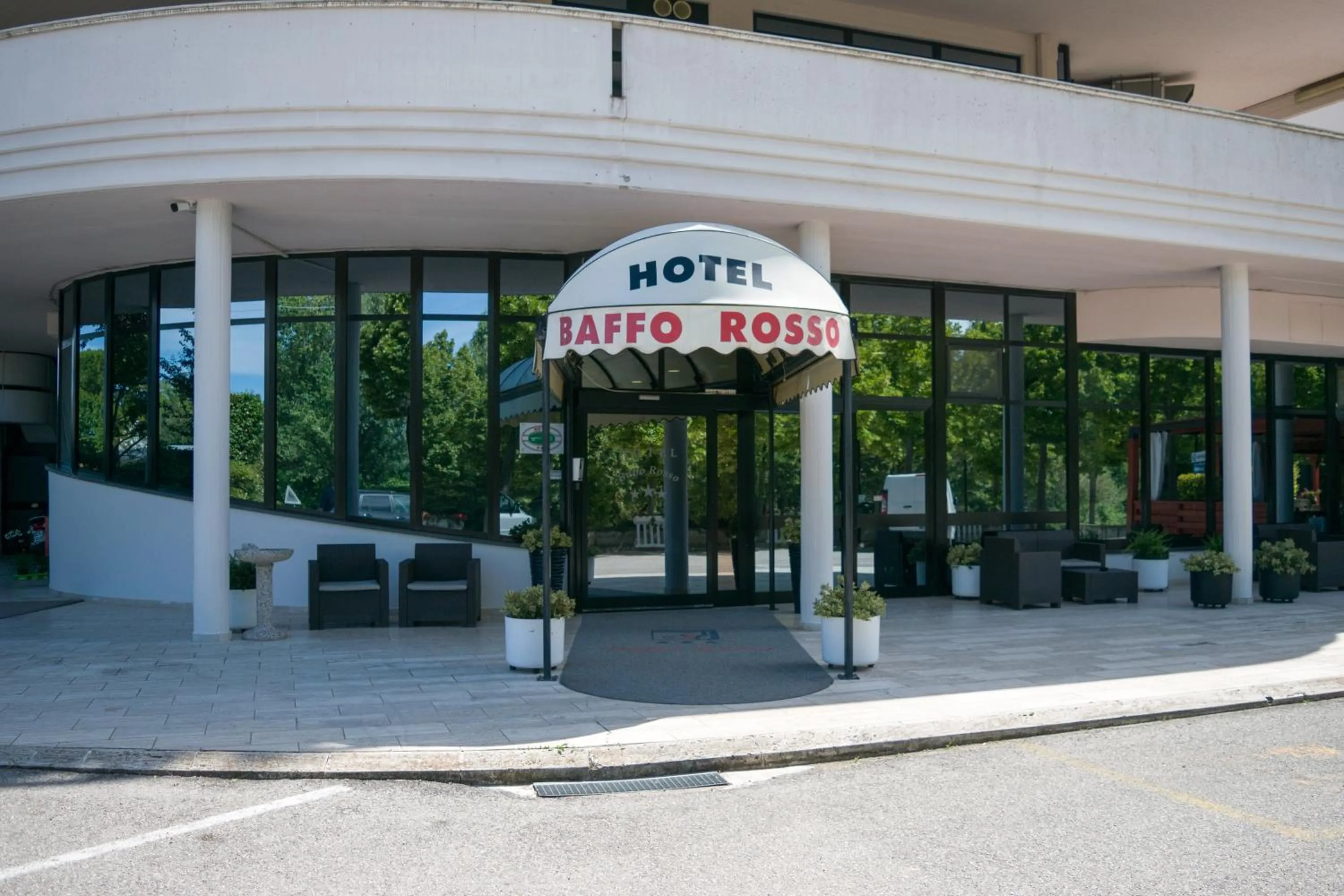 Property building in Hotel Baffo Rosso