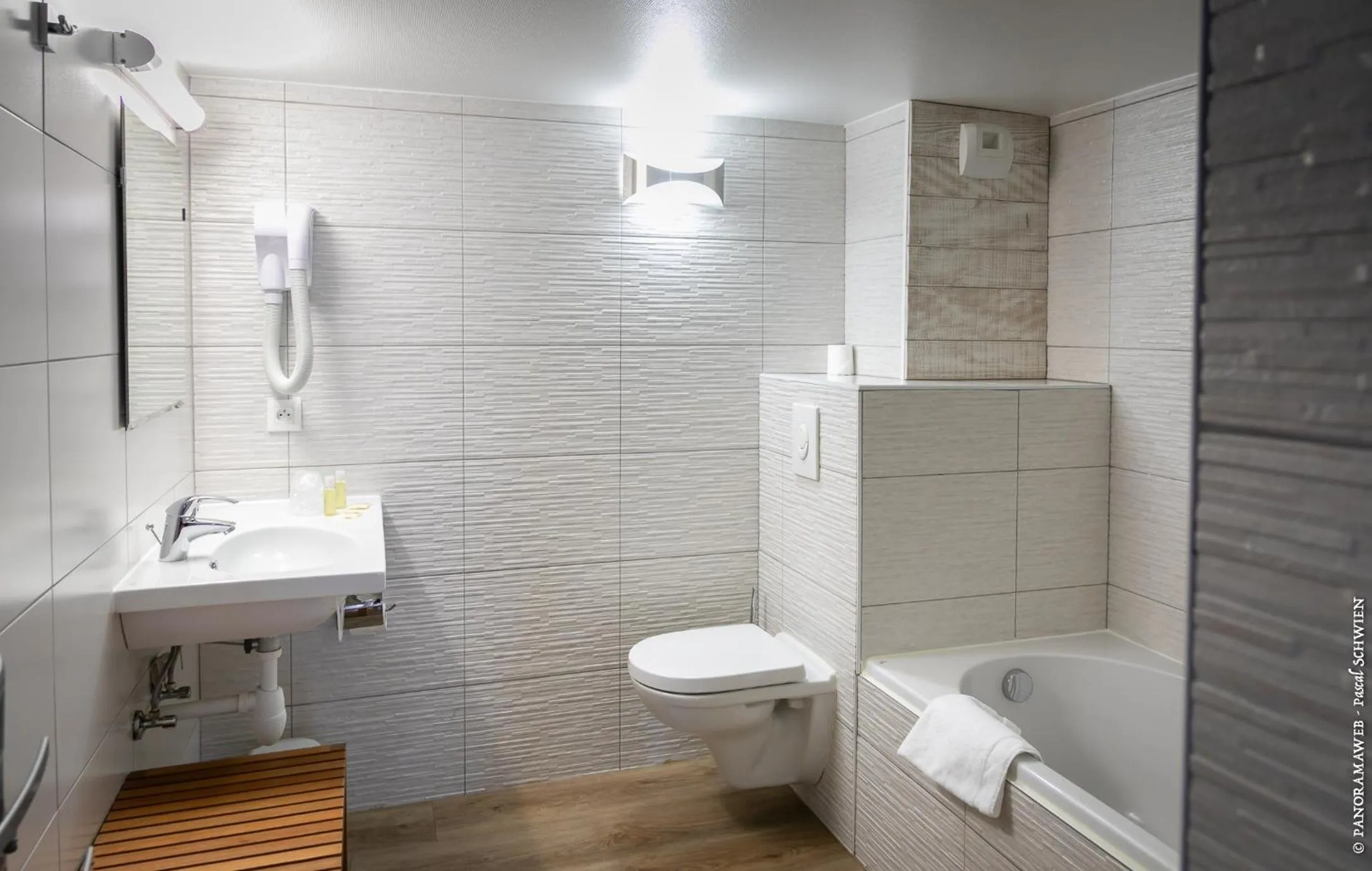 Logis Hôtel De La Cloche