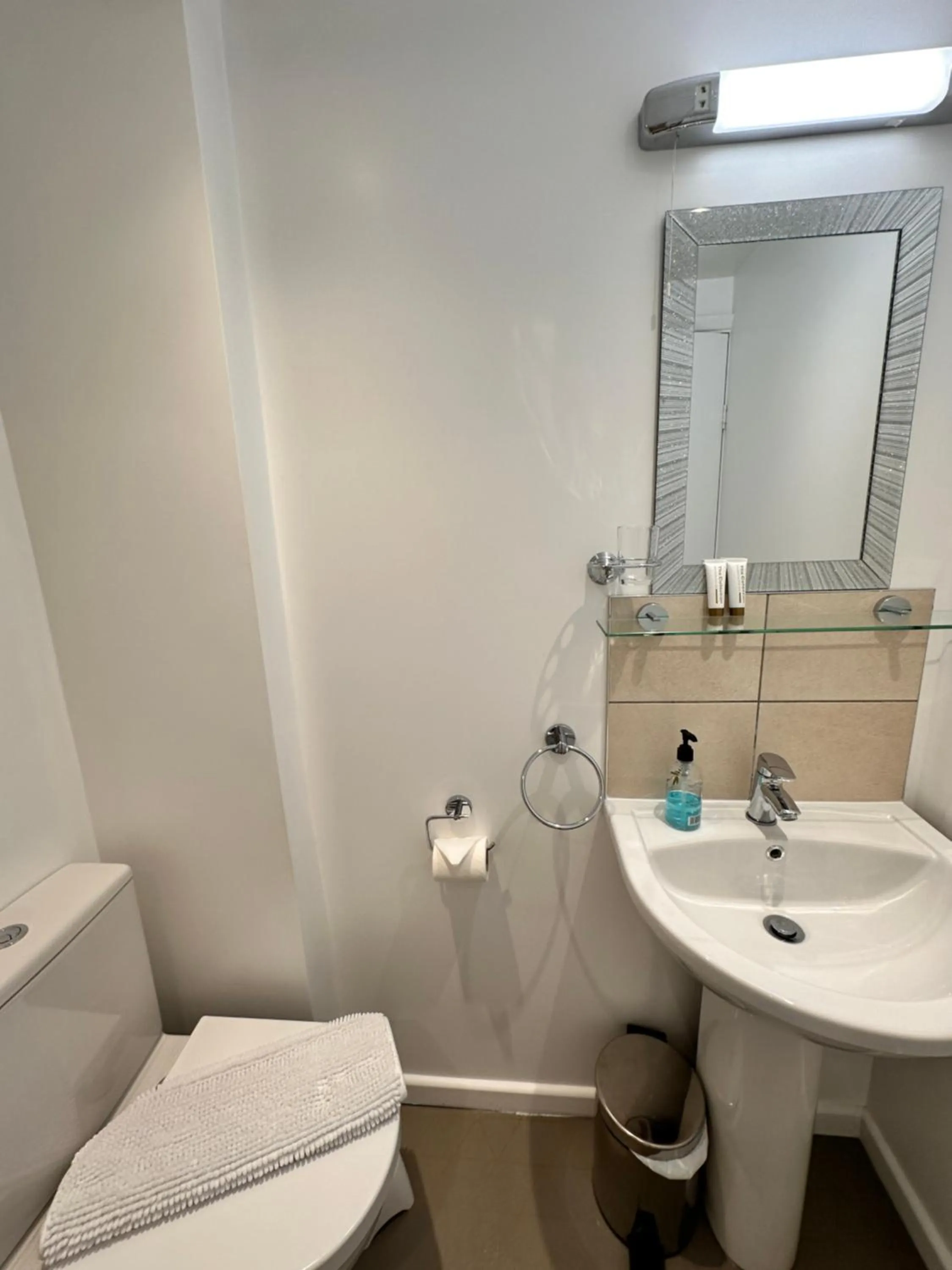 Shower in Andorra Guest Accommodation