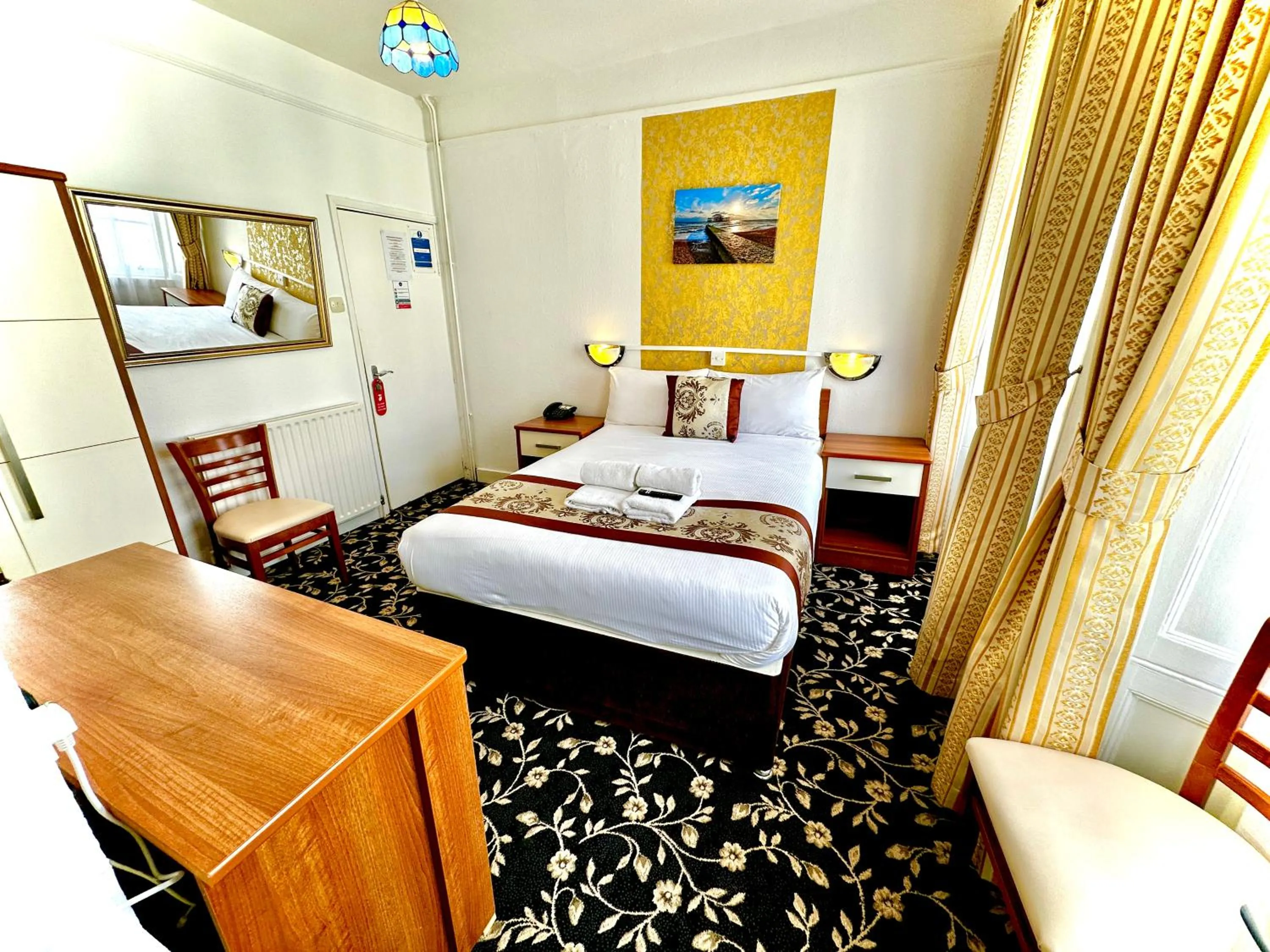 Bed in Andorra Guest Accommodation