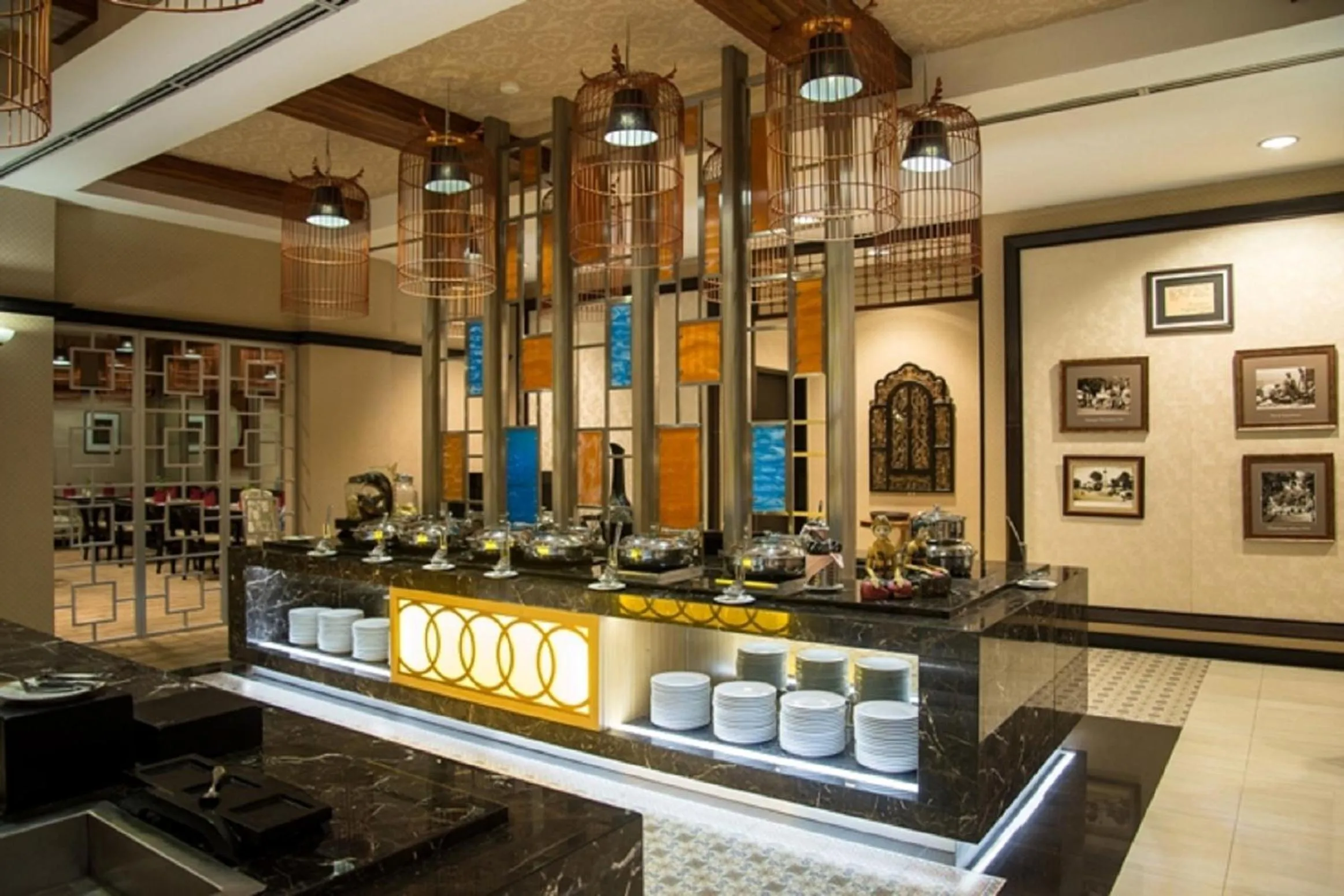 Restaurant/places to eat in Grand Diamond Hotel Yogyakarta