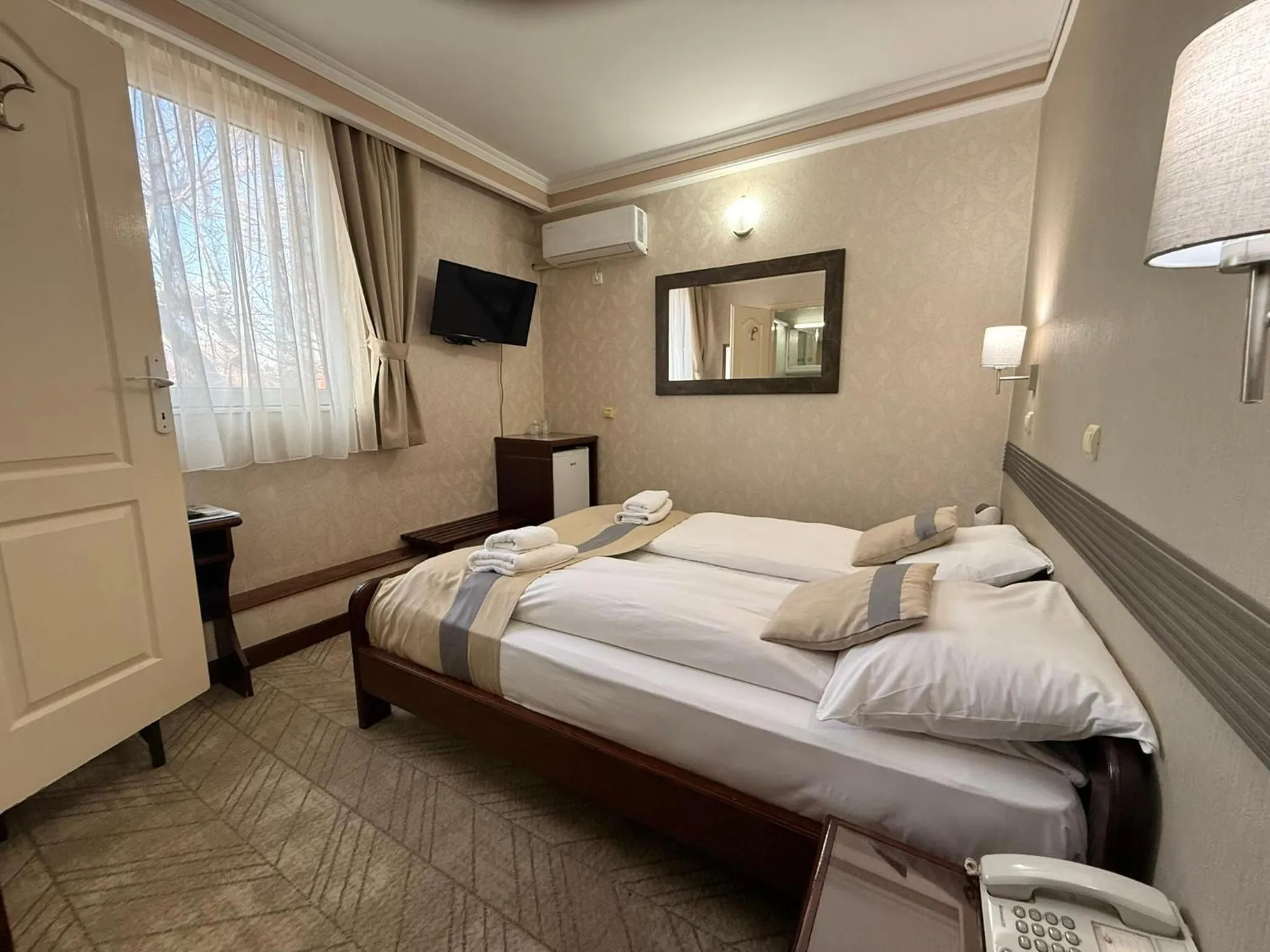 Bedroom, Bed in Garni Hotel Lav