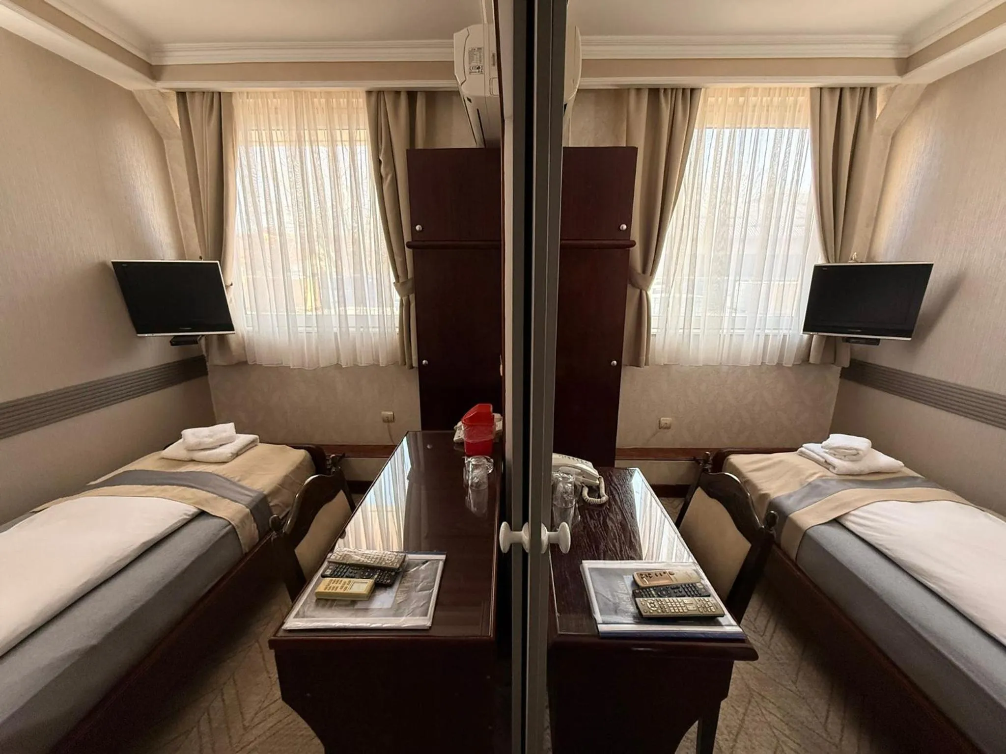 Bedroom, Bed in Garni Hotel Lav