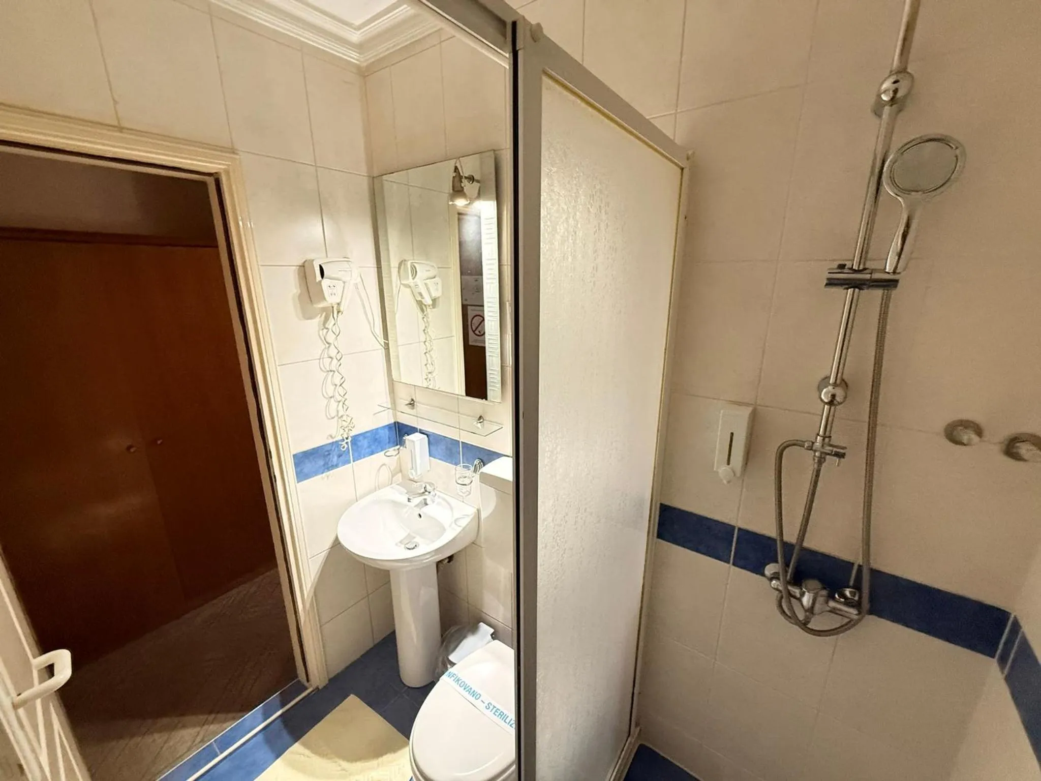 Bathroom in Garni Hotel Lav