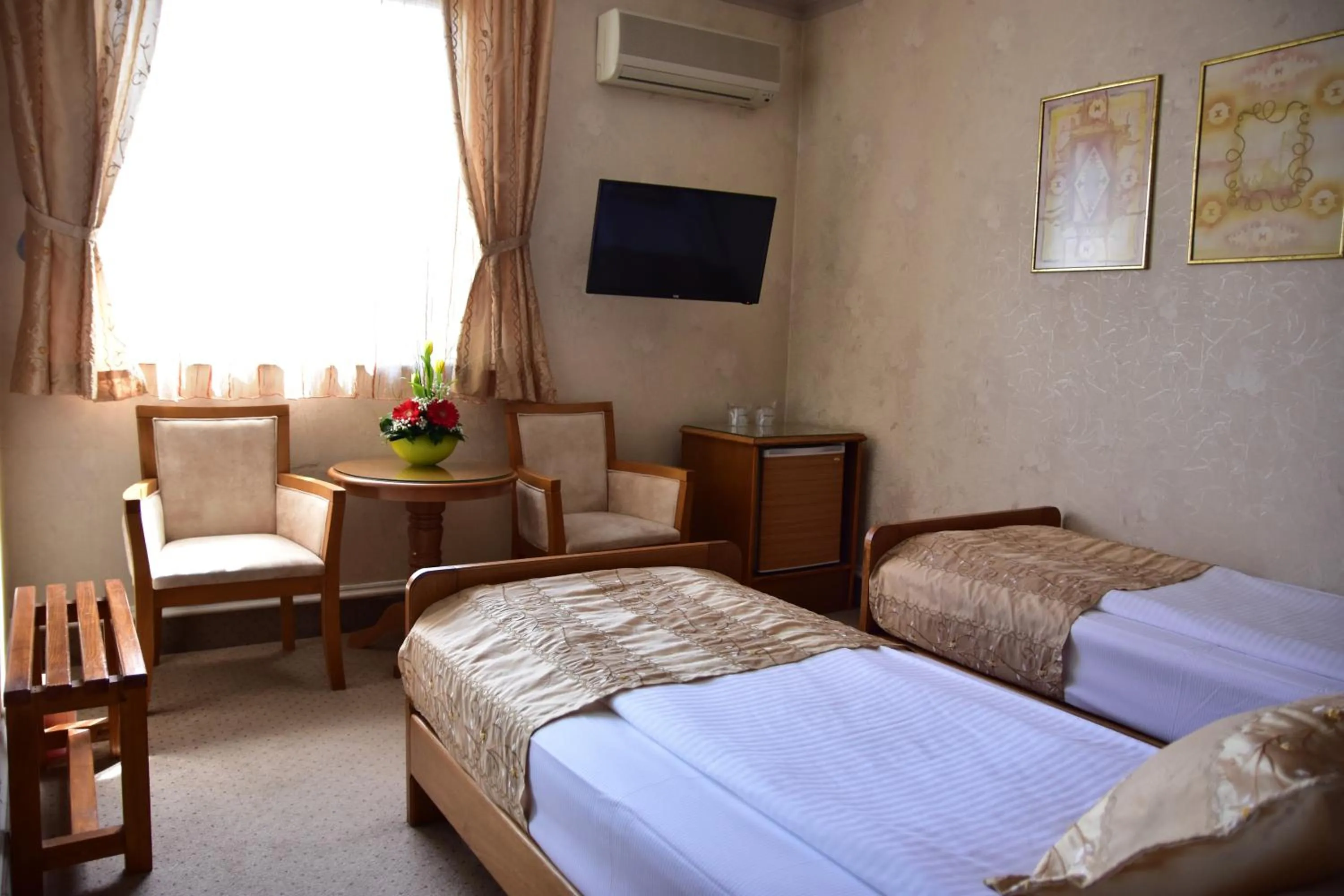 Bed in Garni Hotel Lav