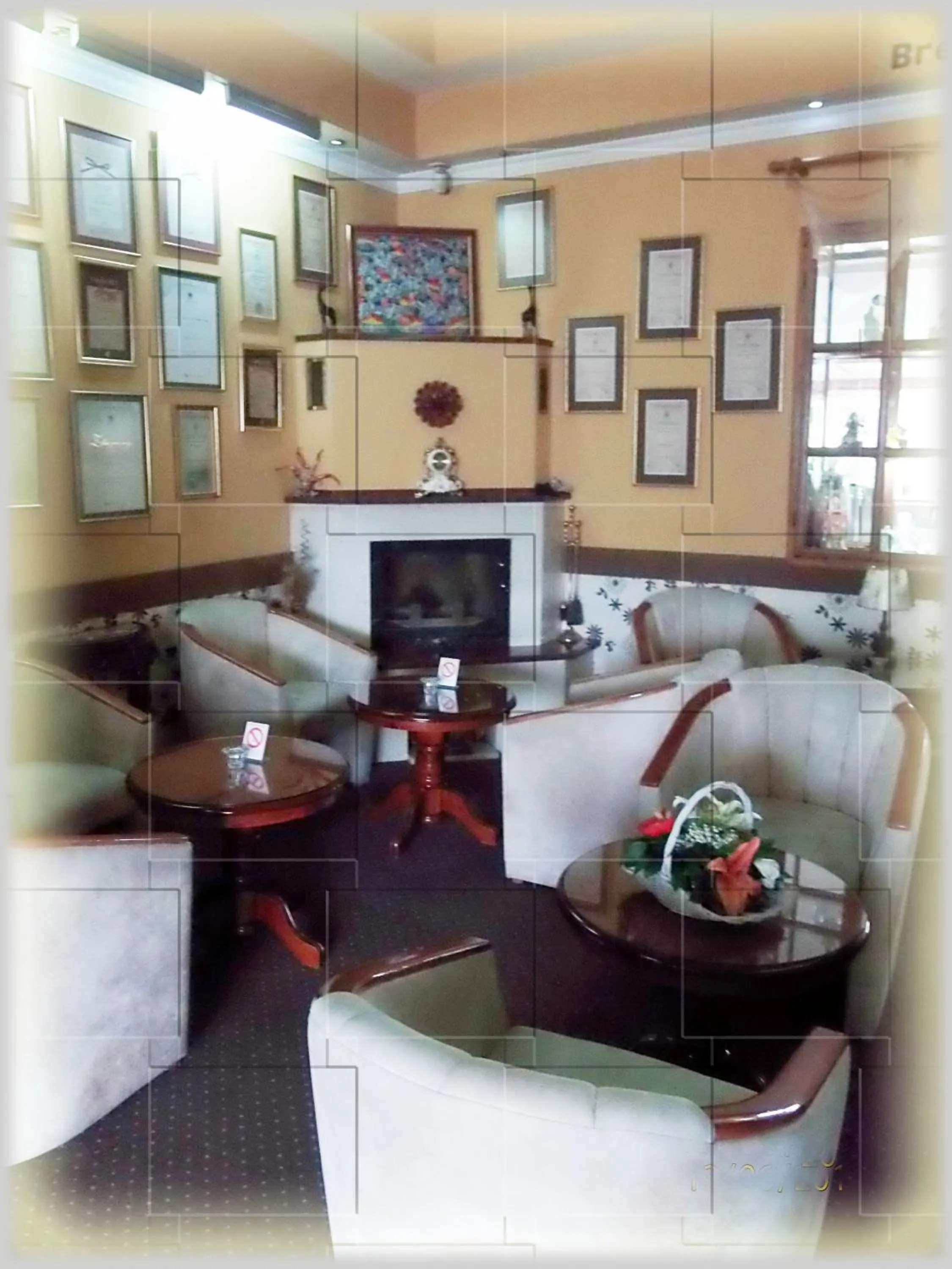 Lounge or bar in Garni Hotel Lav