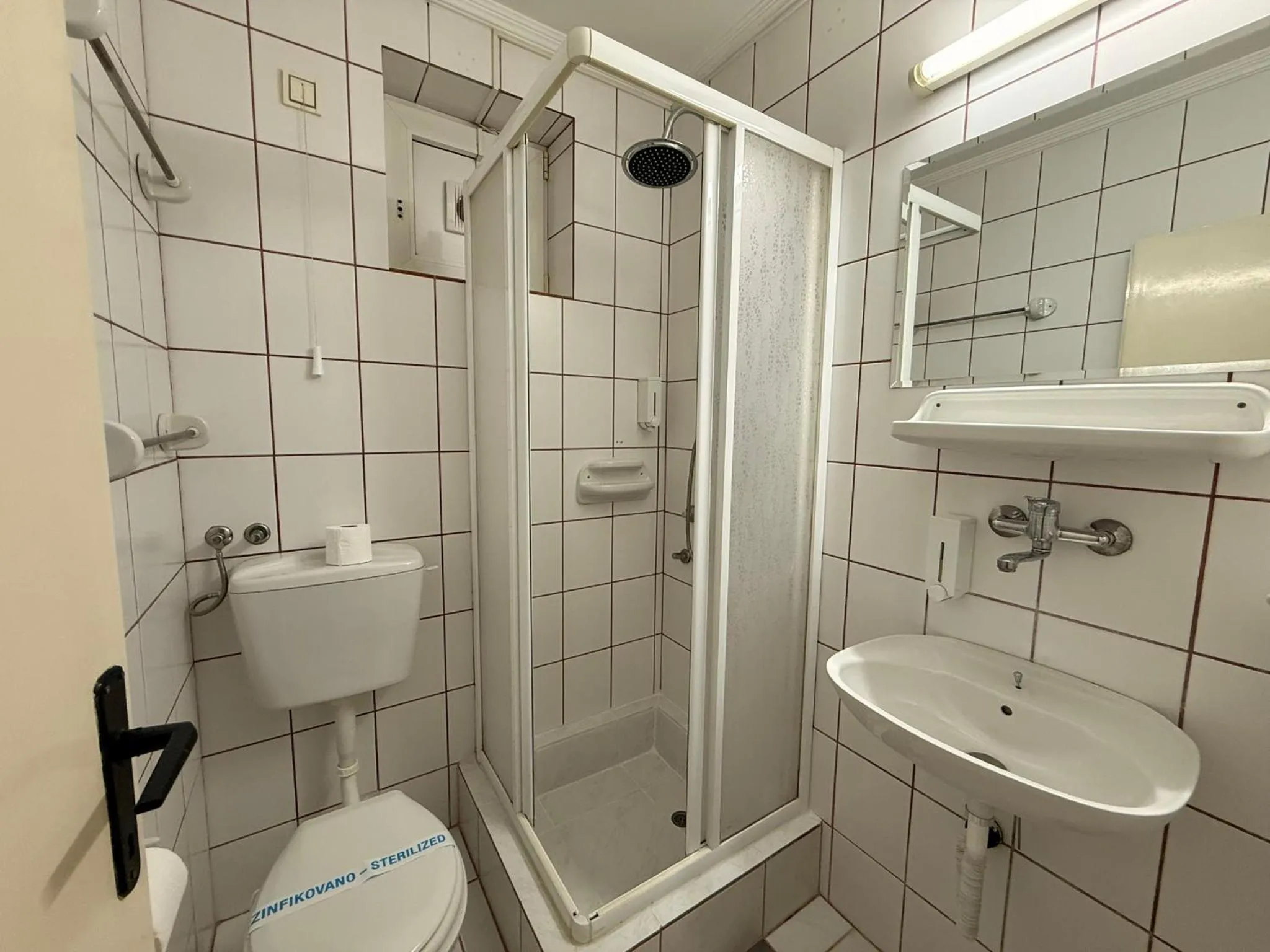 Bathroom in Garni Hotel Lav