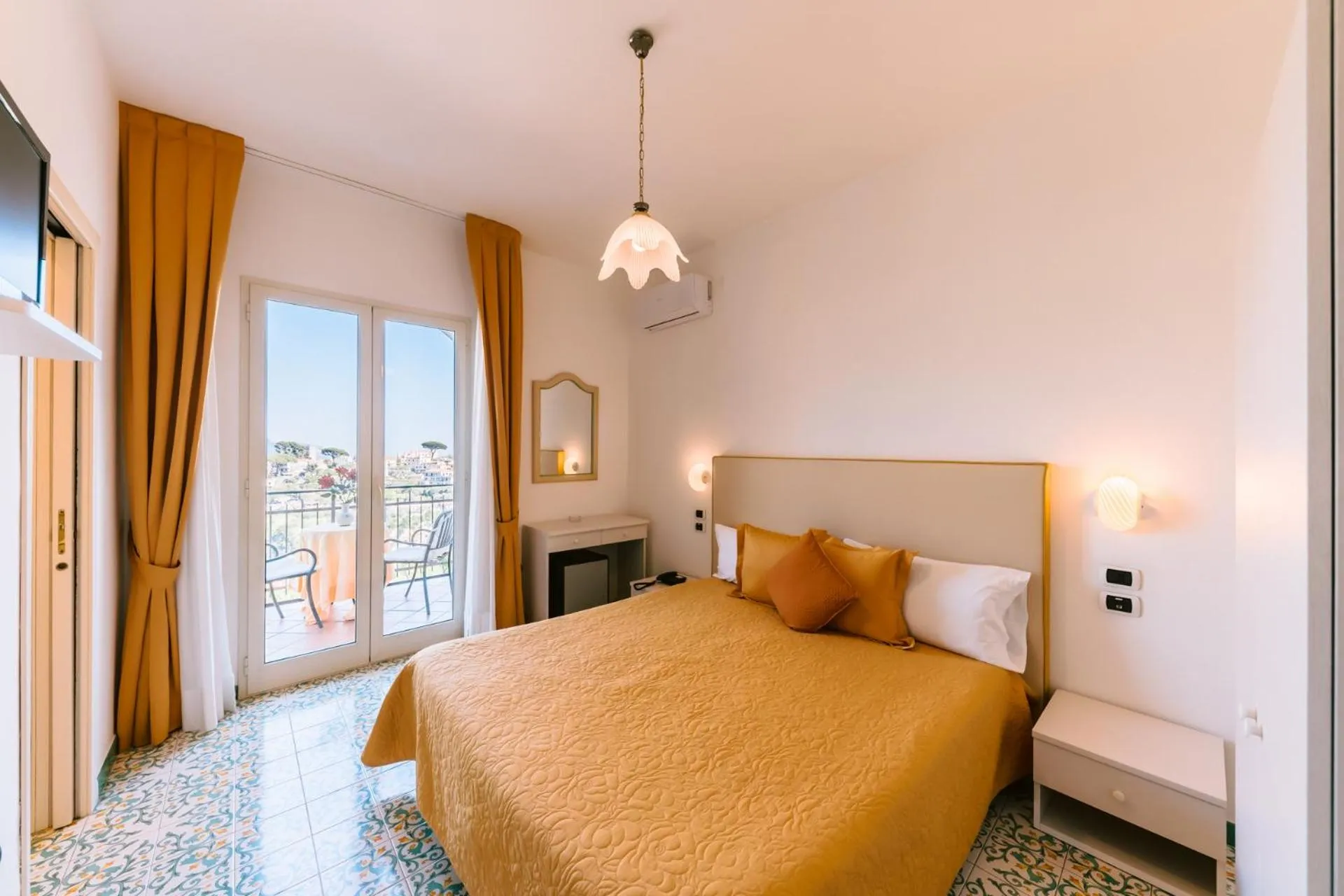 Bed in Hotel Villa Giuseppina