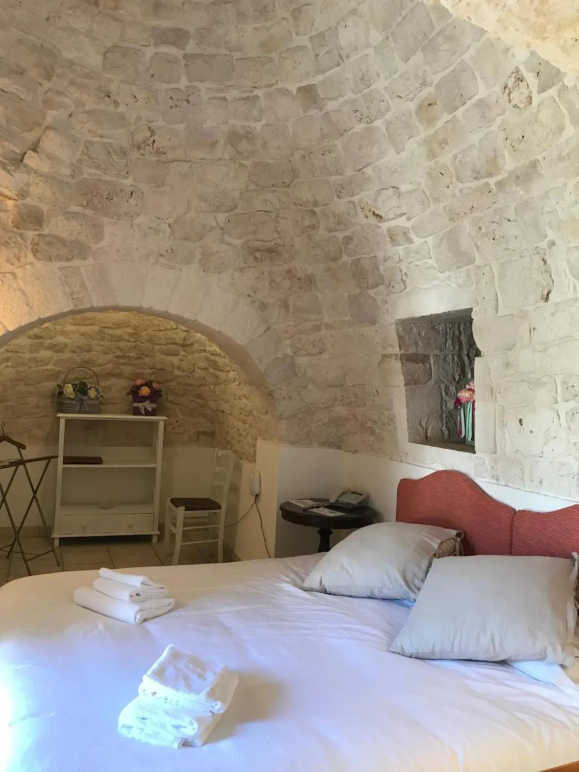 Bed in Relais Masseria Serritella