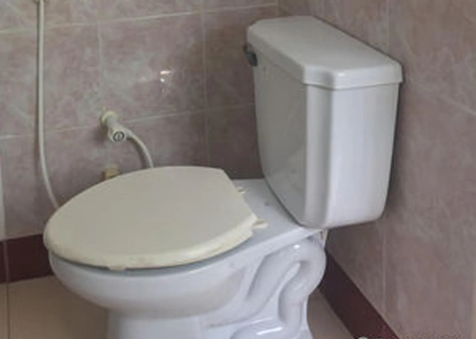 Bathroom in High Steps Pension