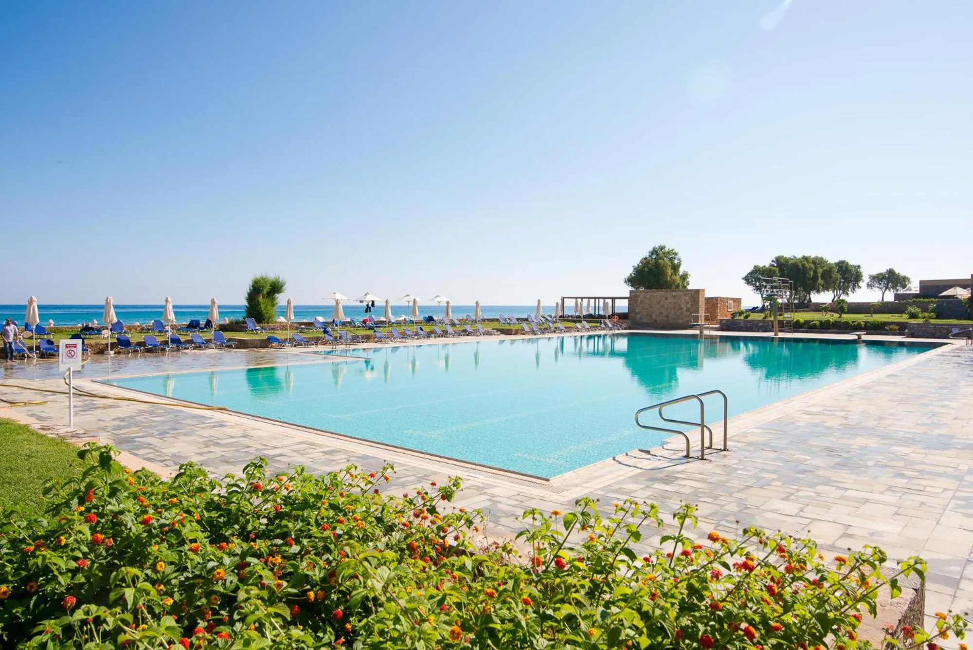 Day in Kernos Beach Hotel & Bungalows