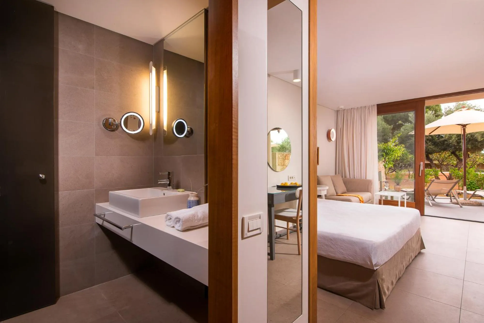 Bed in Kernos Beach Hotel & Bungalows