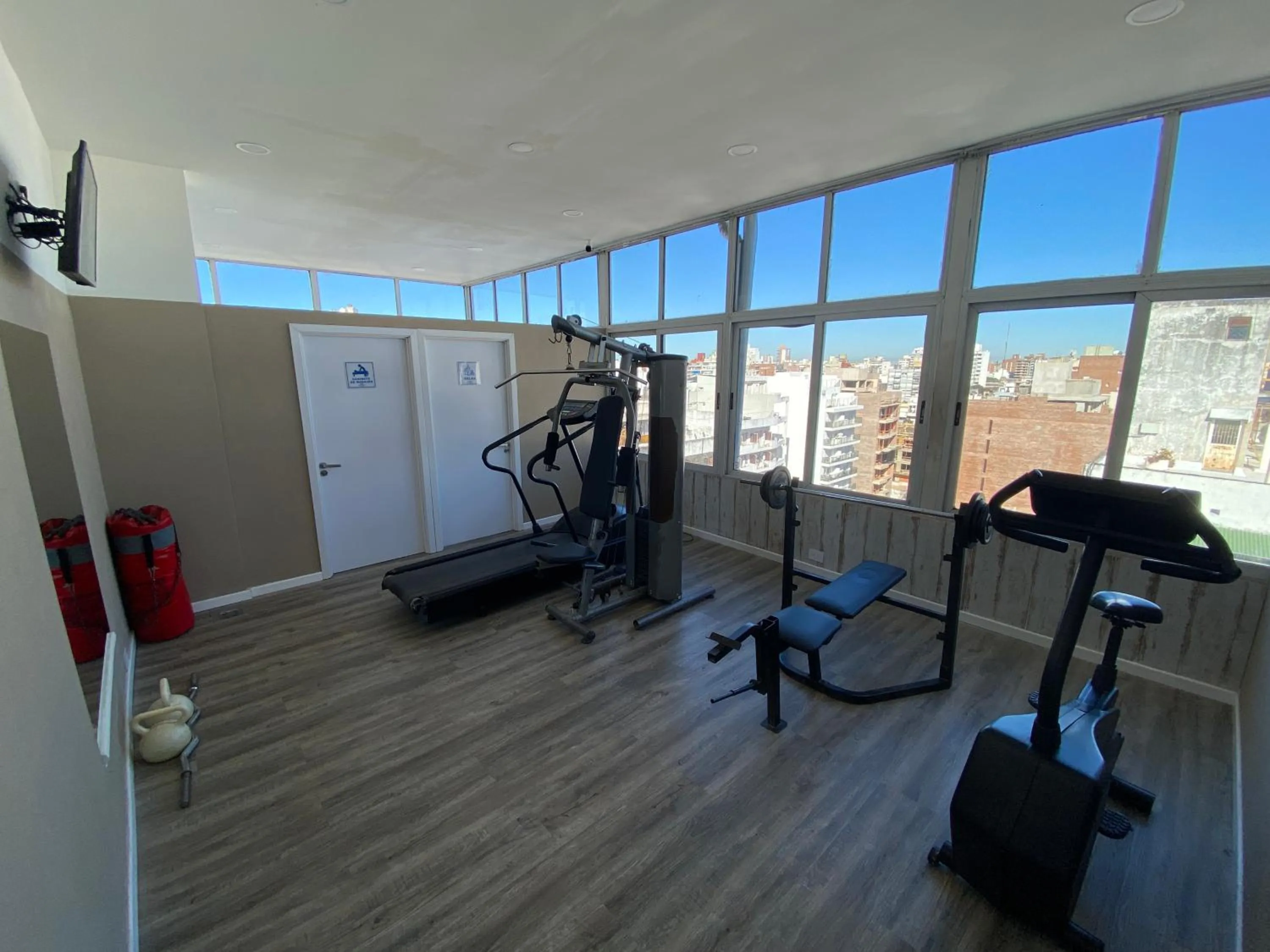 Fitness centre/facilities in Hotel Howard Johnson Rosario