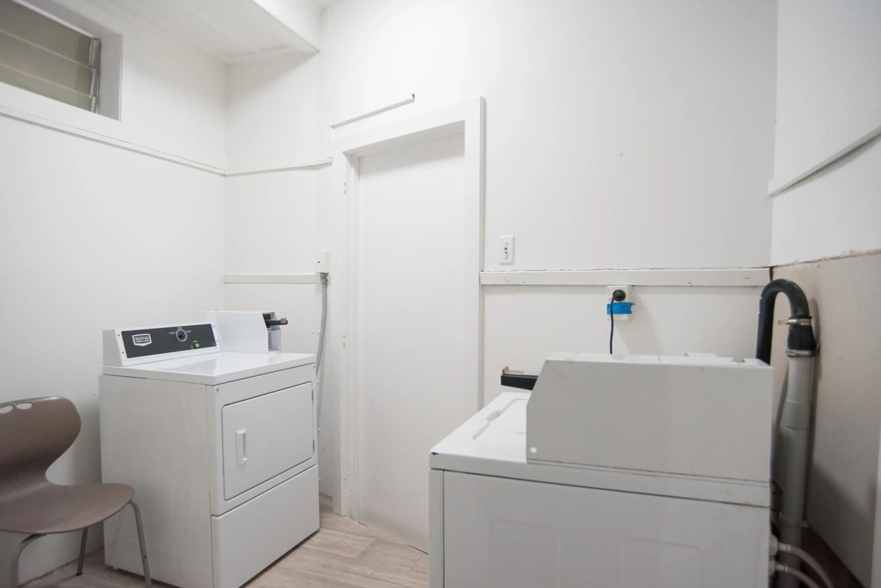 Area and facilities in 215 Edinburgh Castle