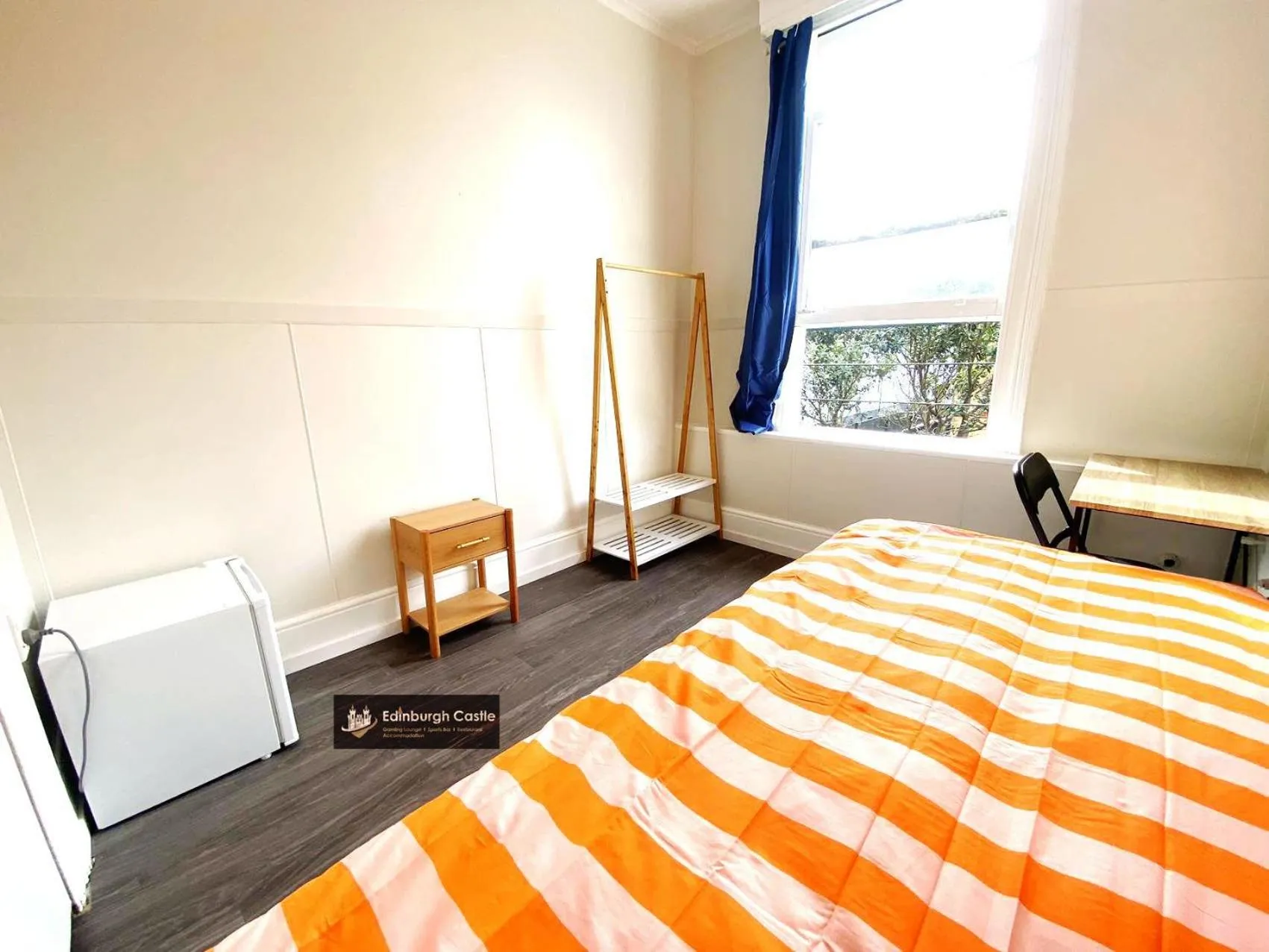 Bedroom in 215 Edinburgh Castle