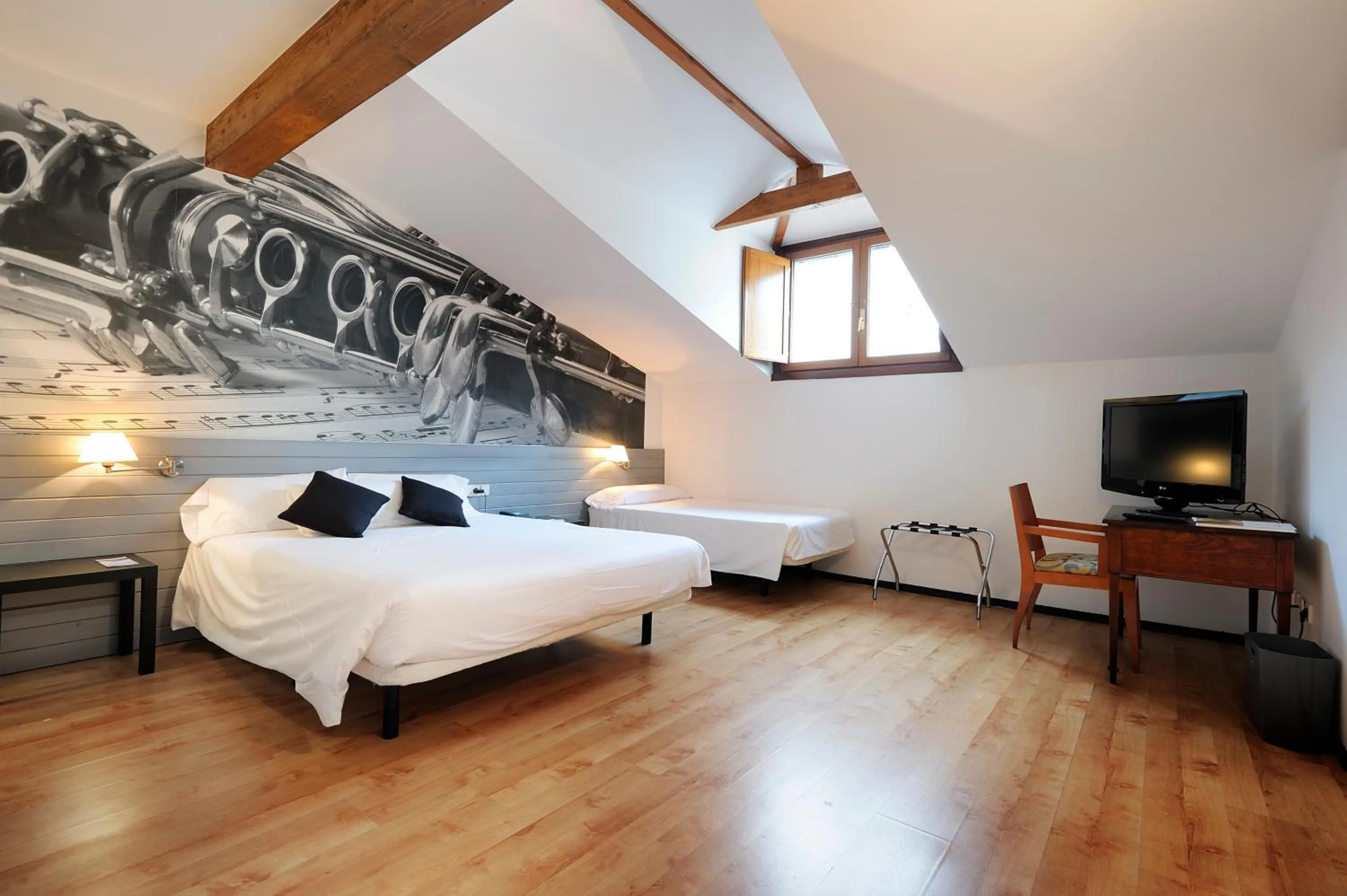 Bed in Abba Jazz Hotel Vitoria