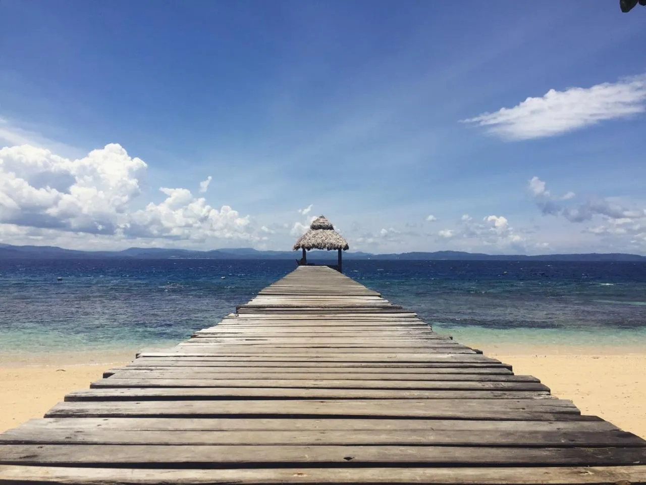 Property building in Coral Eye Boutique Resort and Marine Outpost