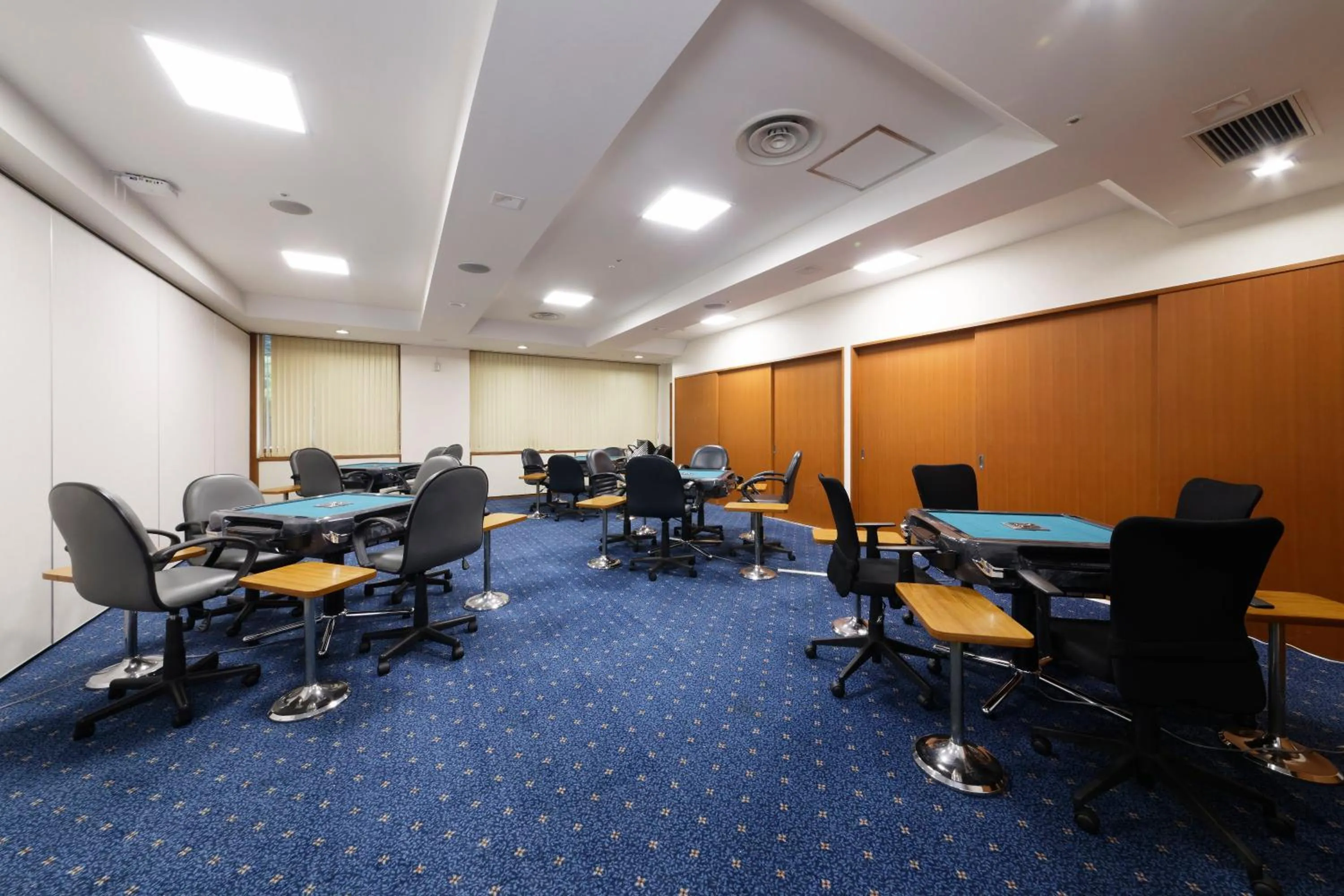 Game Room in Hakoneji Kaiun