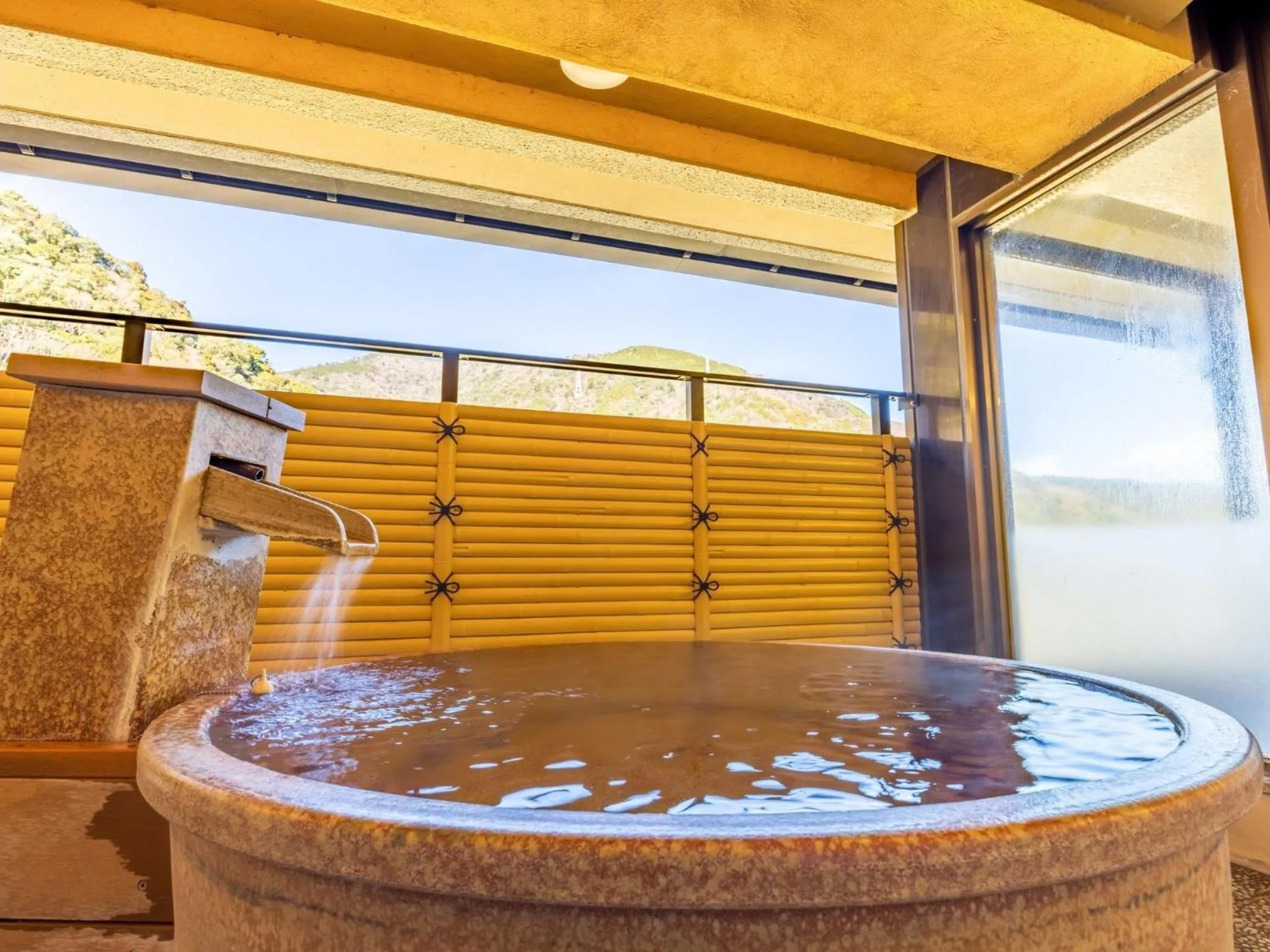 Public Bath in Hakoneji Kaiun