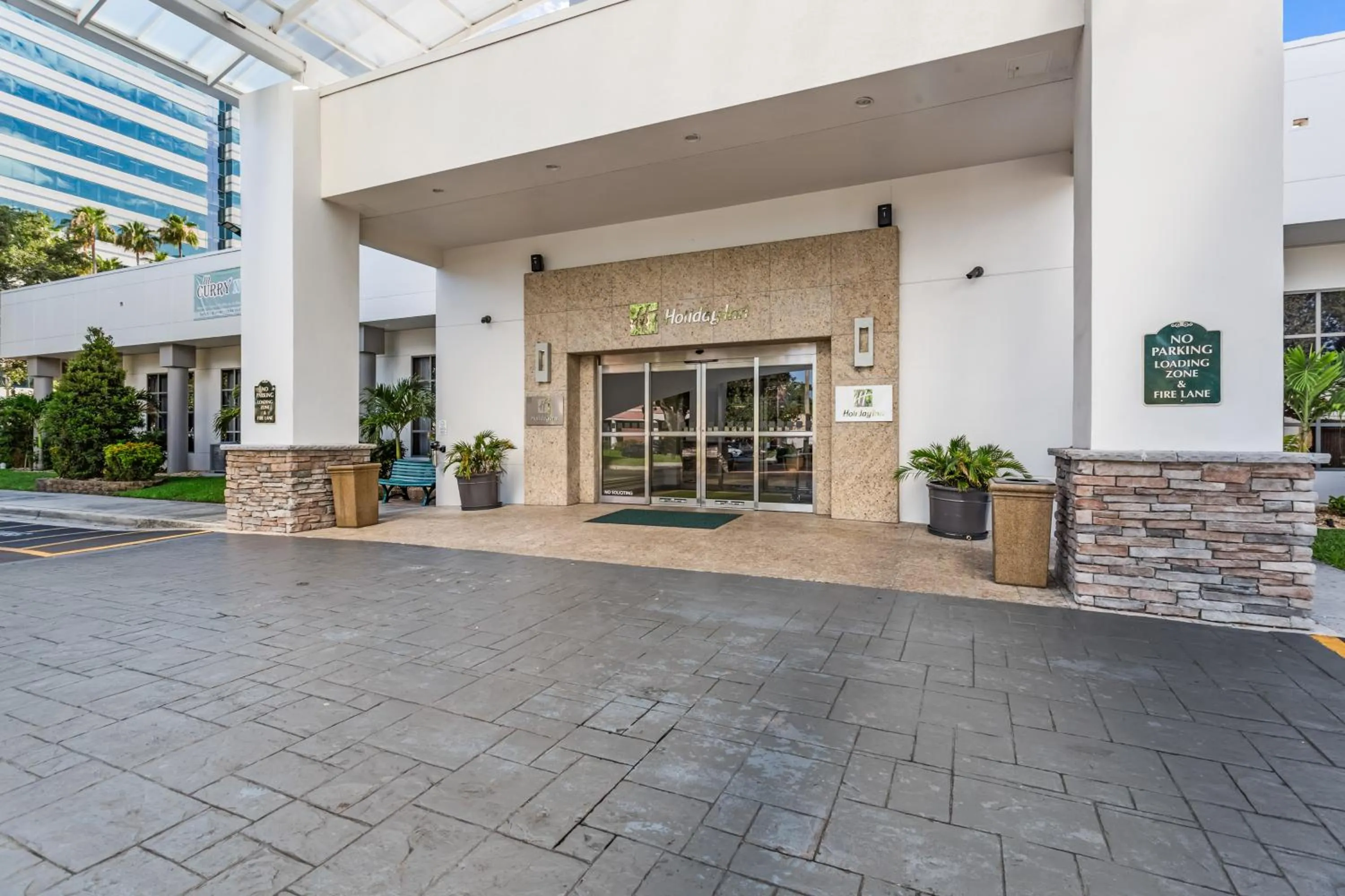 Facade/entrance in Holiday Inn Tampa Westshore - Airport Area by IHG